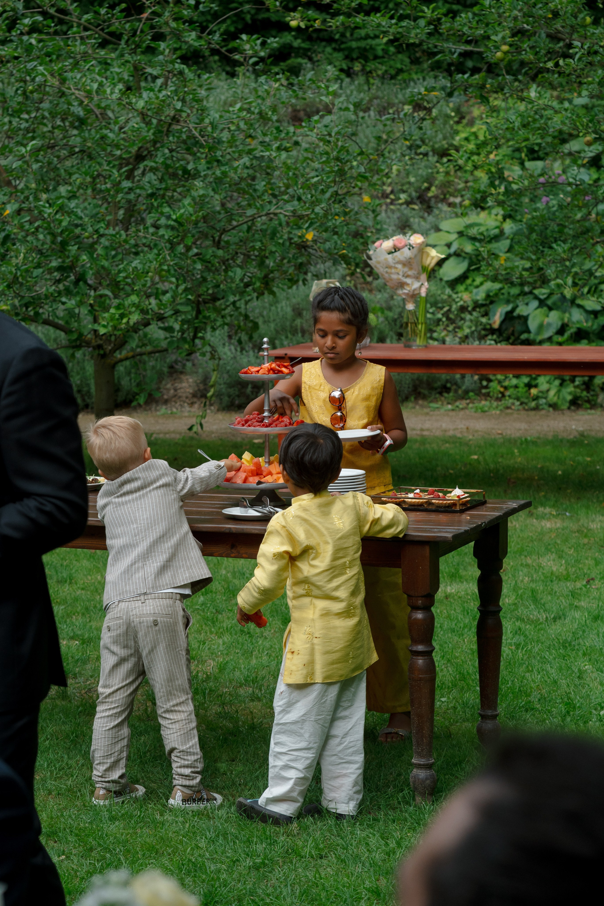 A Romantic Tuscan-Inspired Wedding in Czech Republic. Vitalie Varvarynets - Весільний фотограф Прага