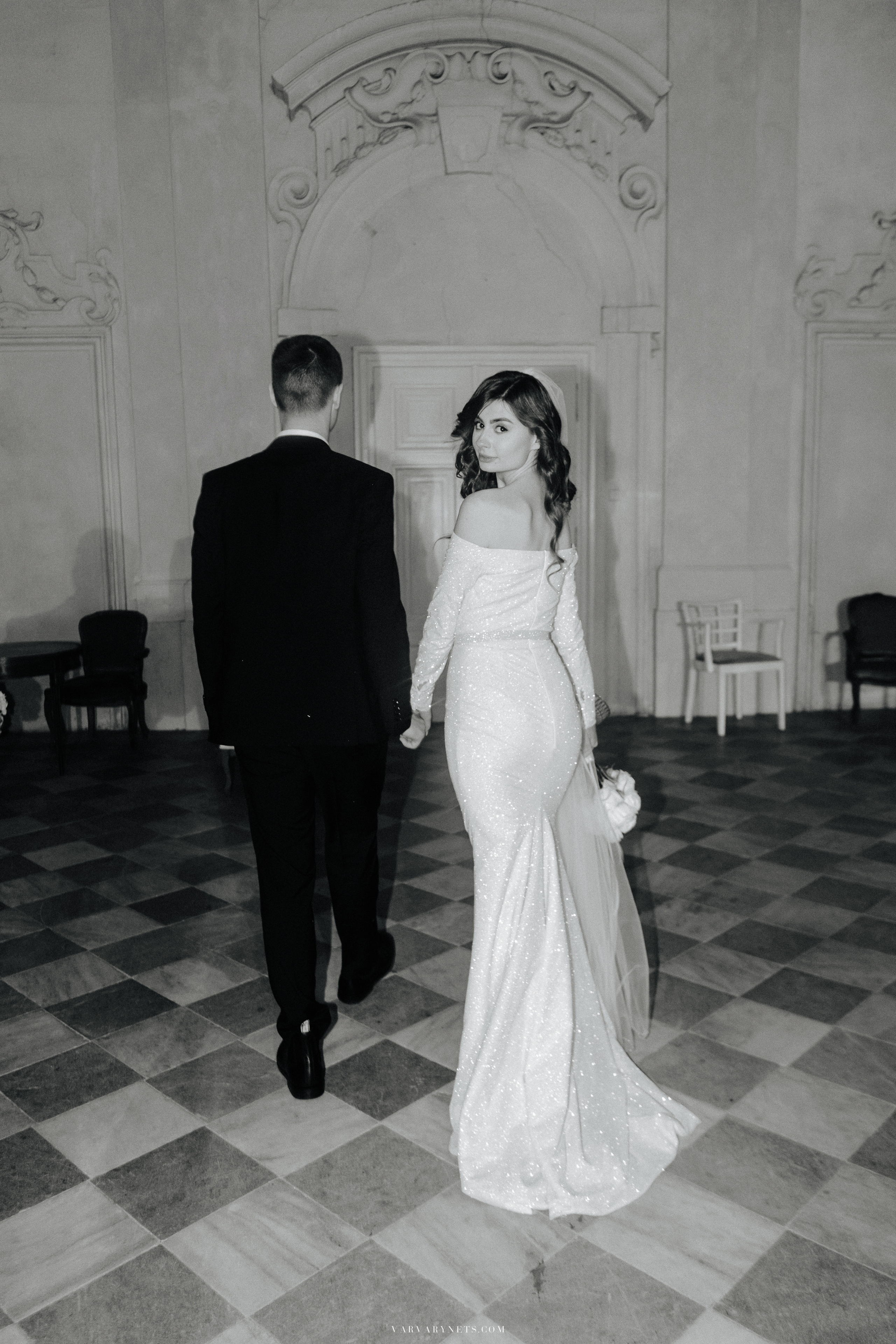 When Hollywood Glamour Met Czech Castle Charms: Natalie and Thomas. Vitalie Varvarynets — Prague Wedding Photographer