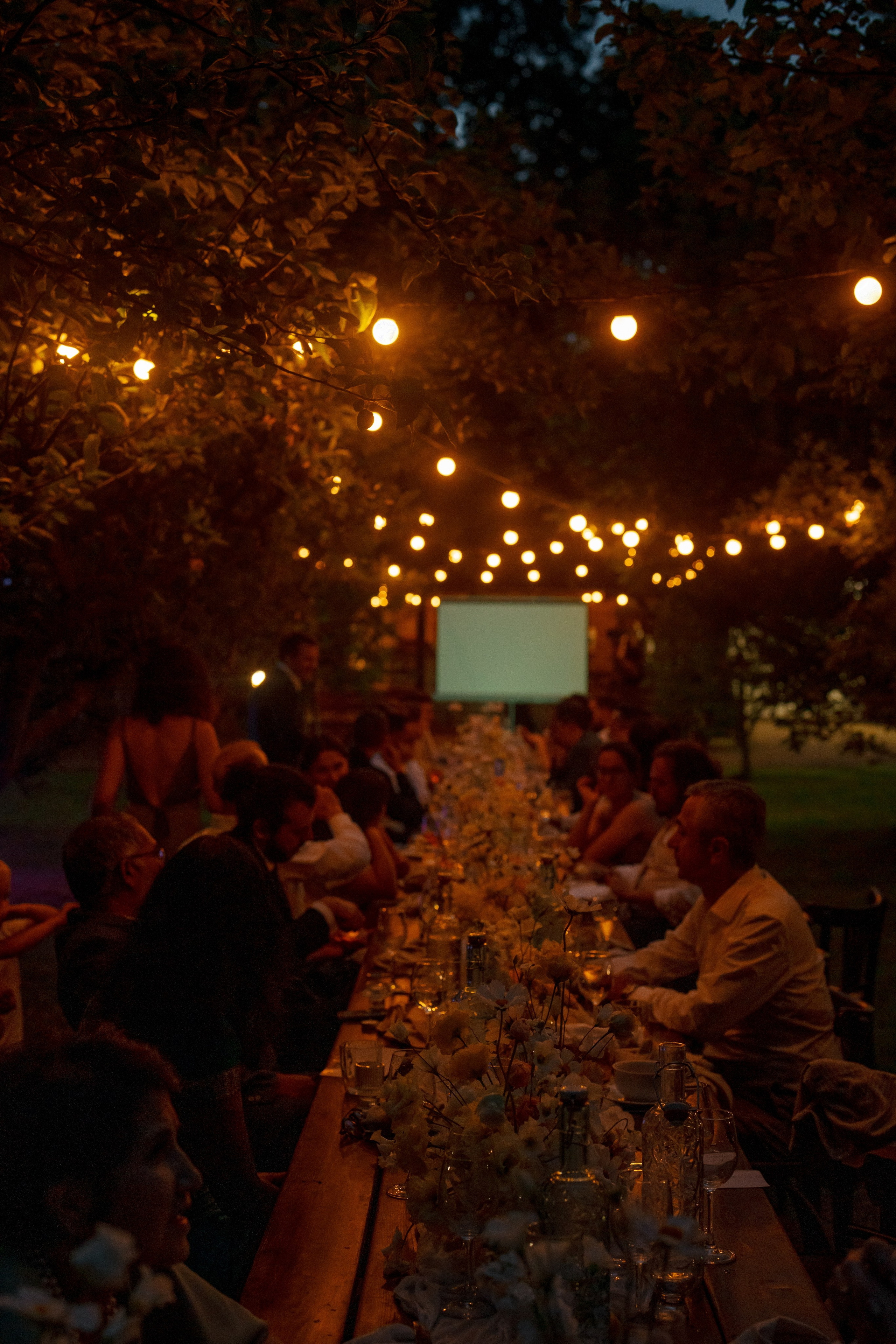 A Romantic Tuscan-Inspired Wedding in Czech Republic. Vitalie Varvarynets - Весільний фотограф Прага