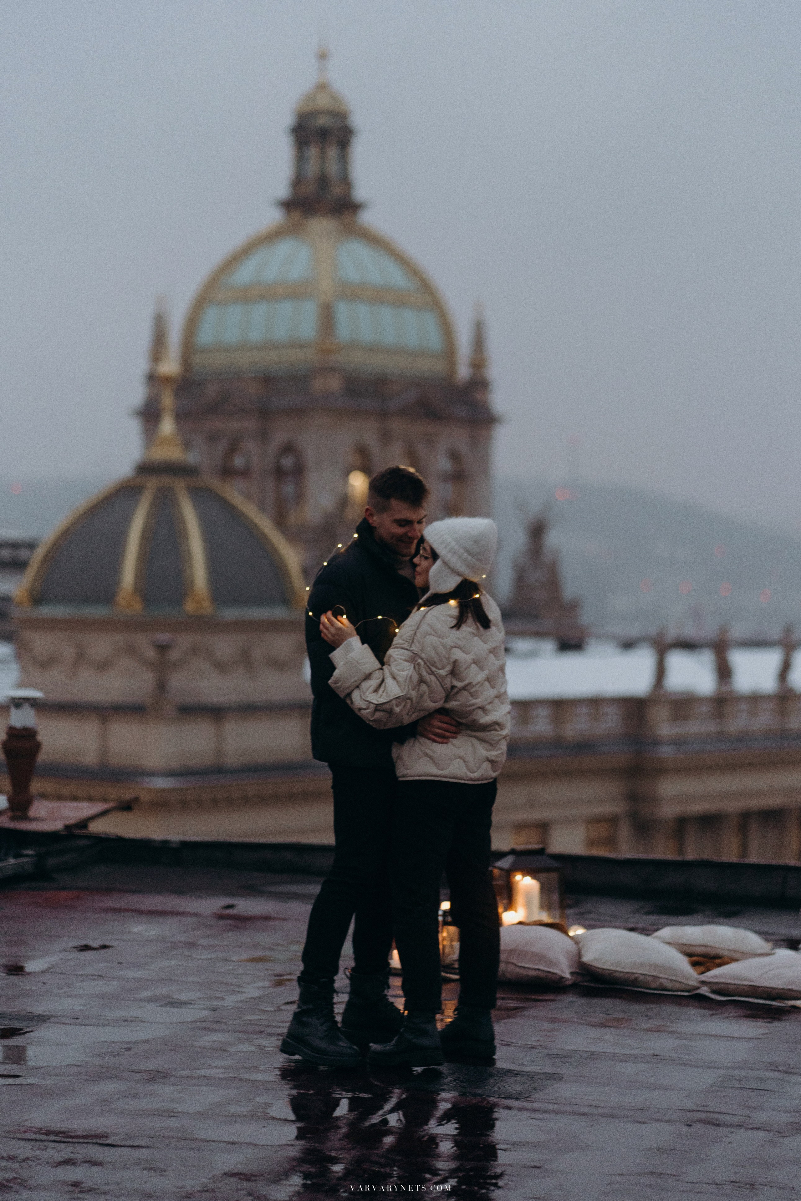The magical proposal of hand and heart in enchanting Prague. Vitalie Varvarynets - Весільний фотограф Прага