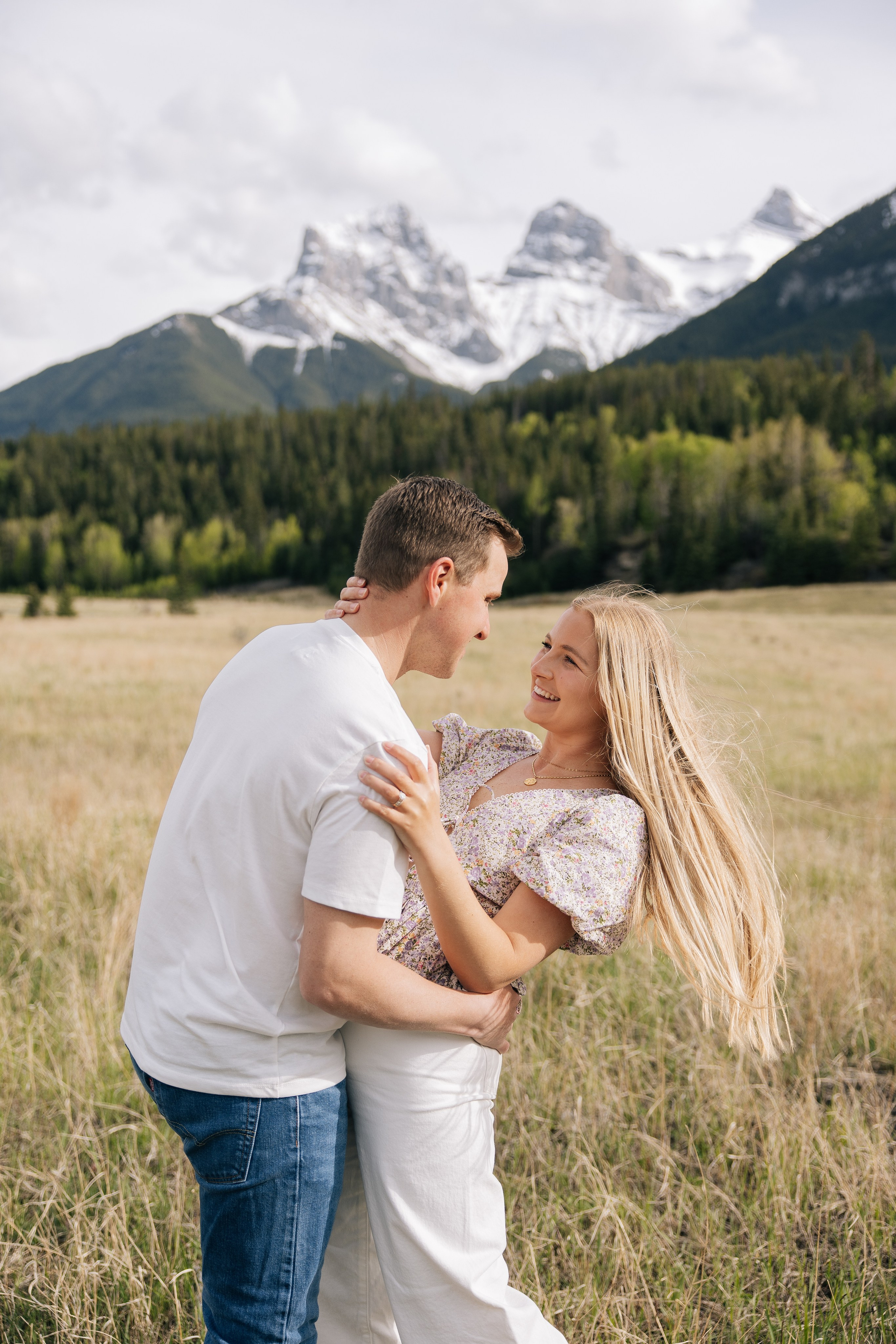 Tetiana Shuhai - Photography Pricing and Packages in Calgary