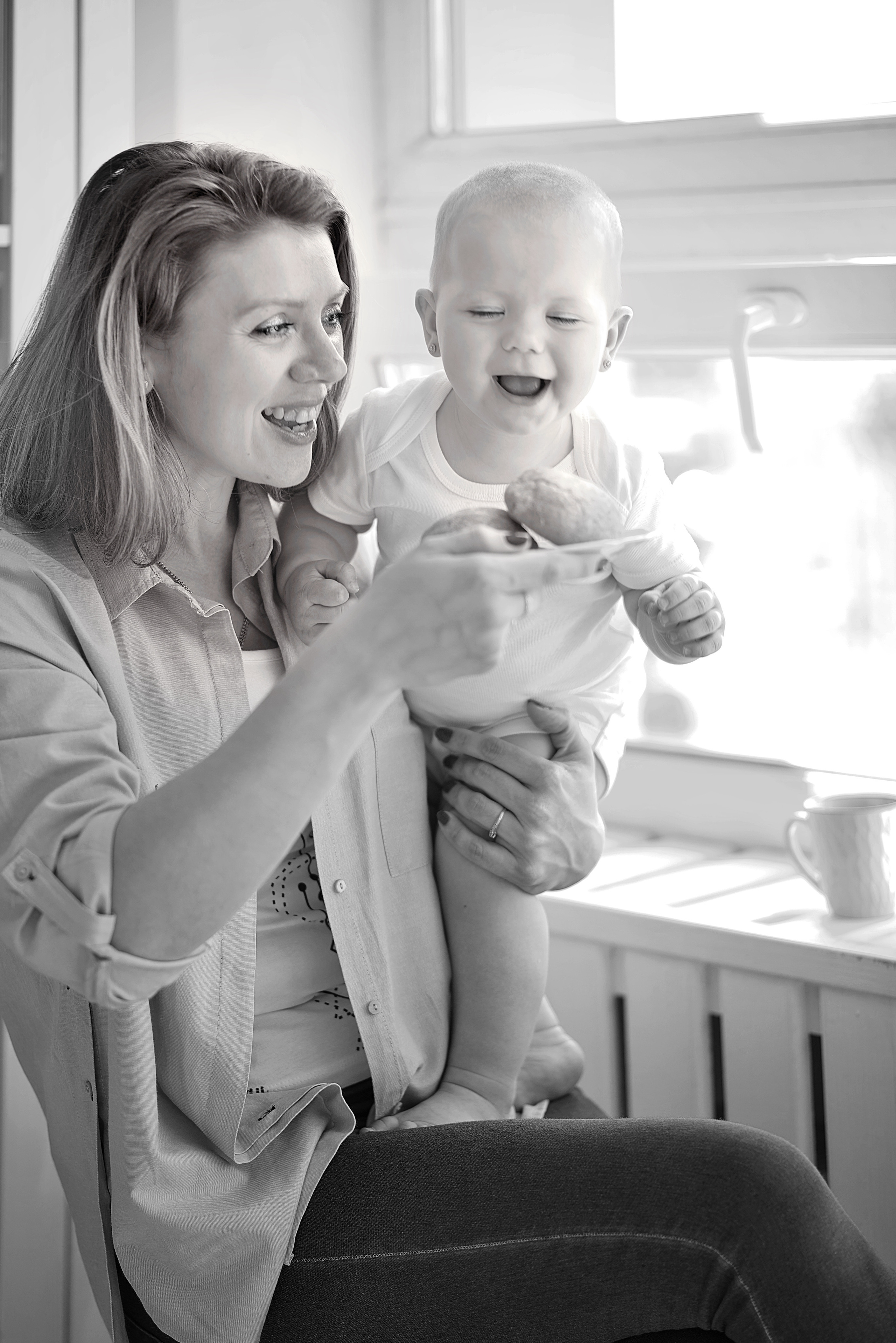 Мама Оля із донечкою Анічкою. Фотограф Марія Якимичева