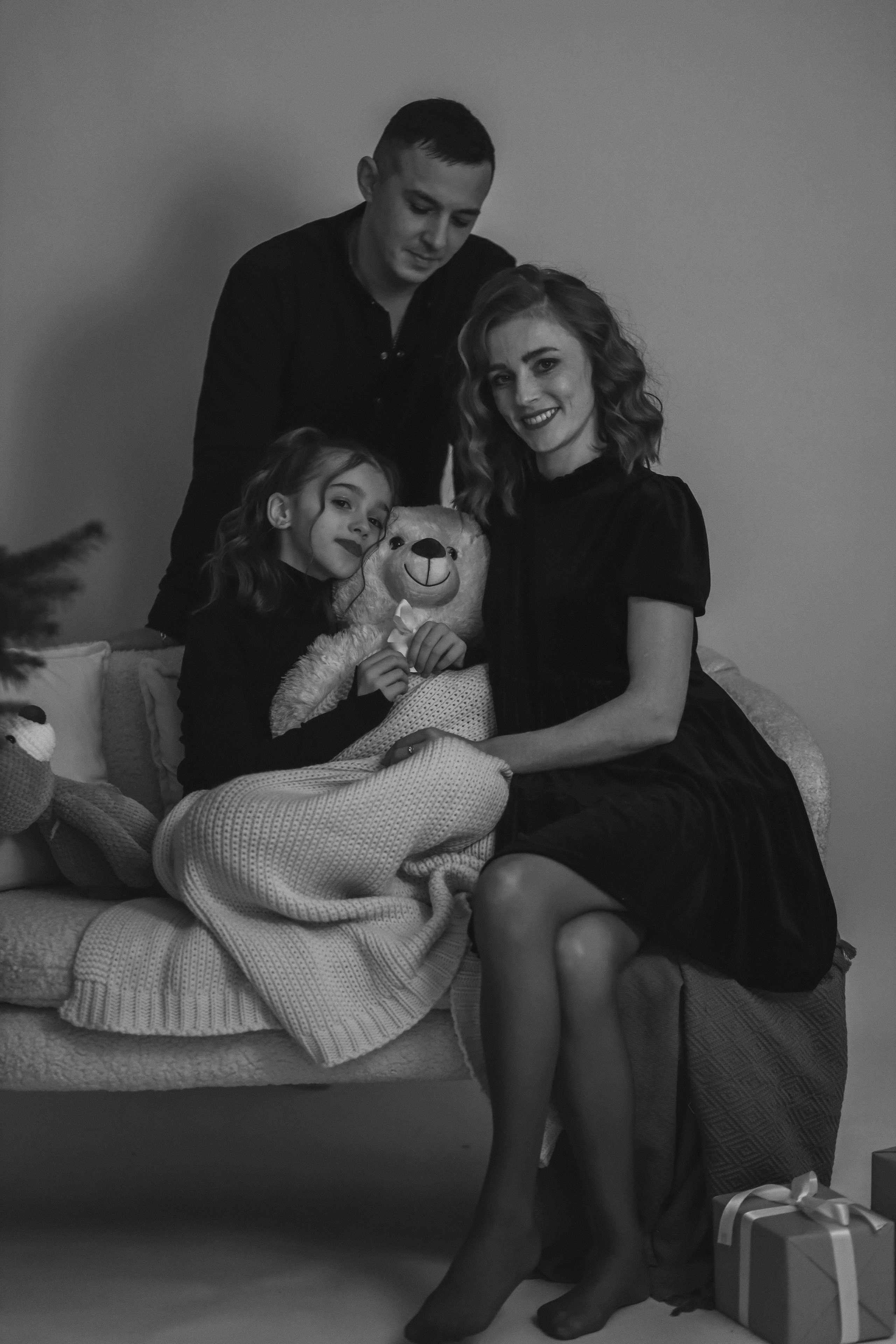 NADIA, NASTYA A VASILY