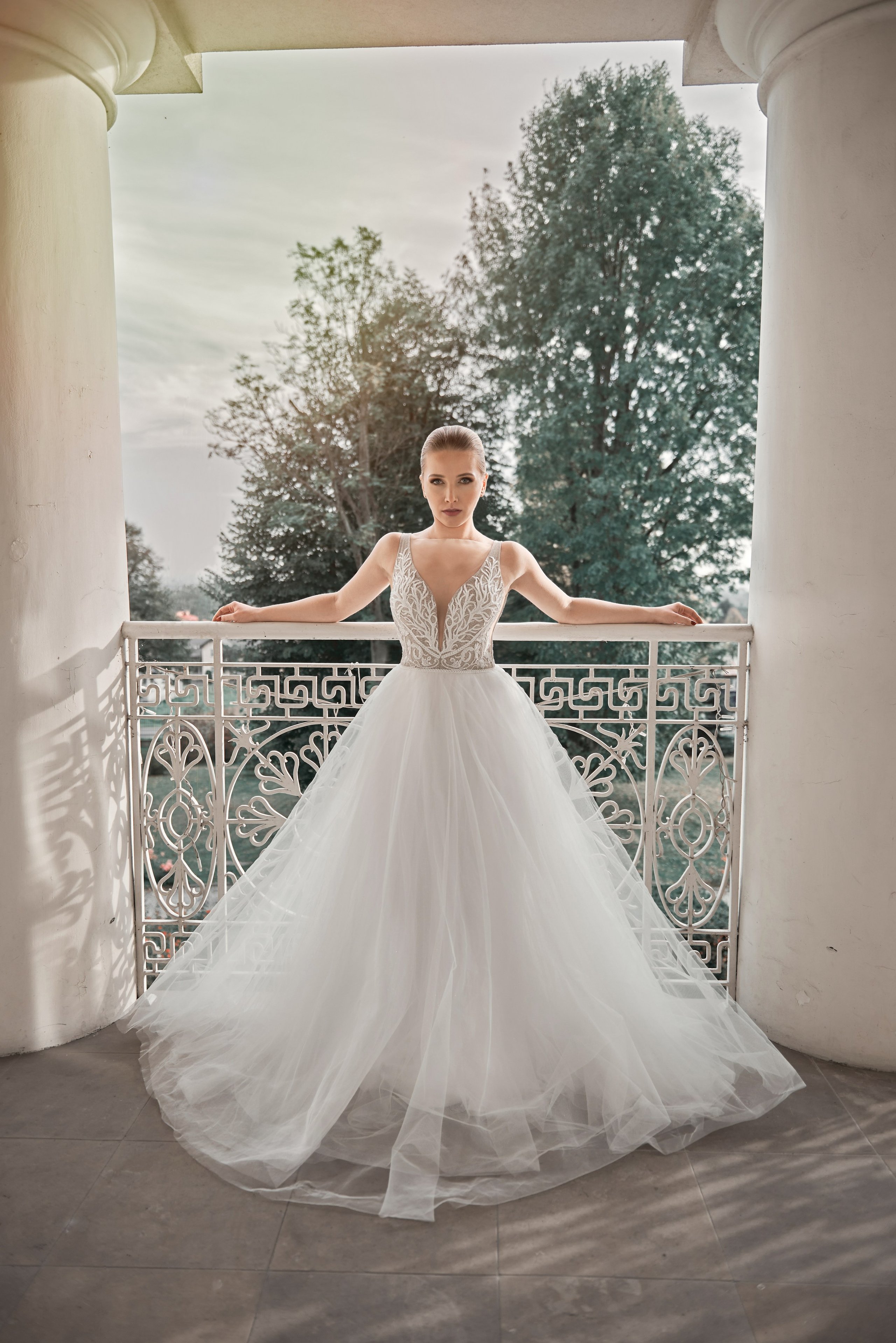 Calgary wedding photographer. Andrii Bielikov