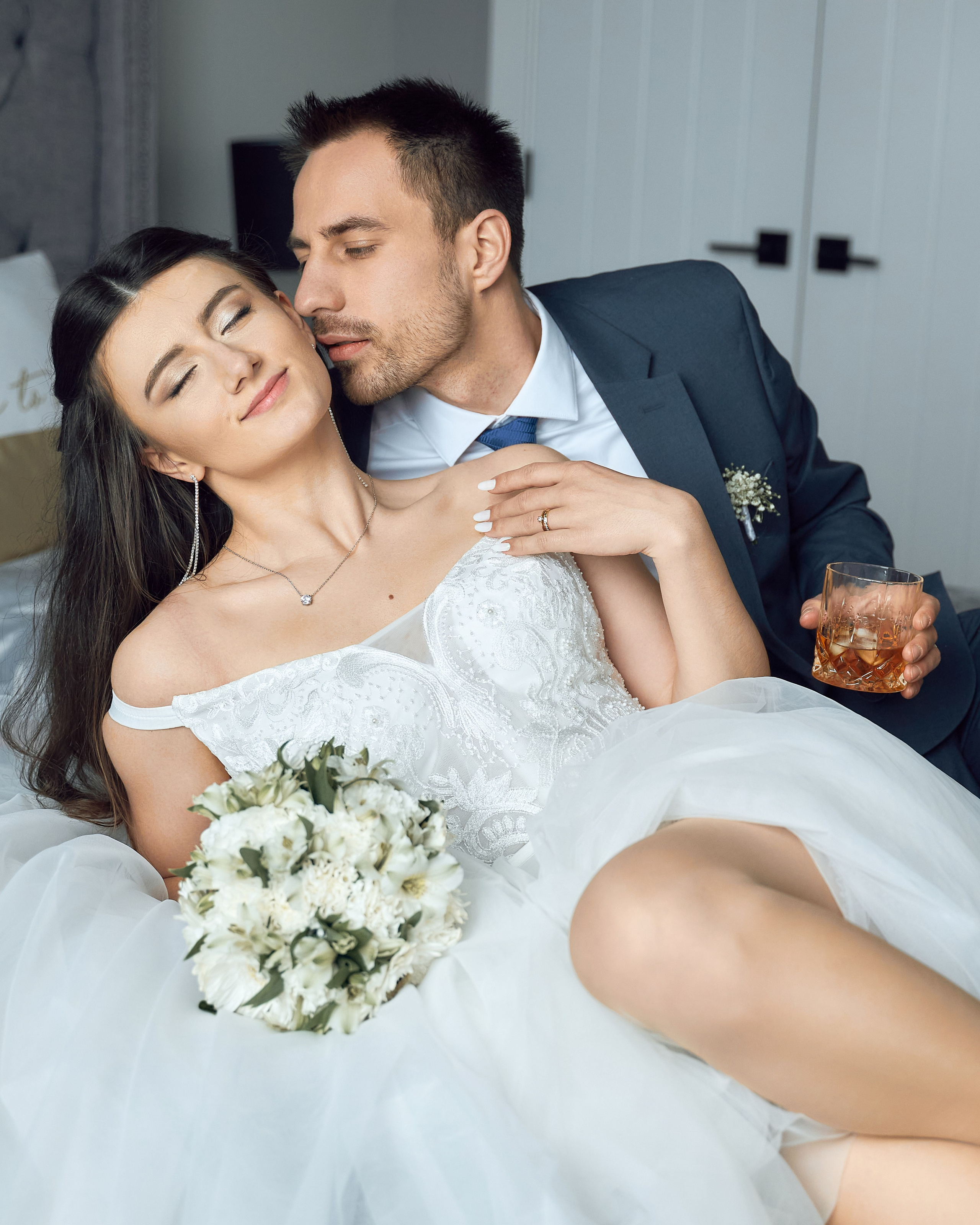 Calgary wedding photographer. Andrii Bielikov