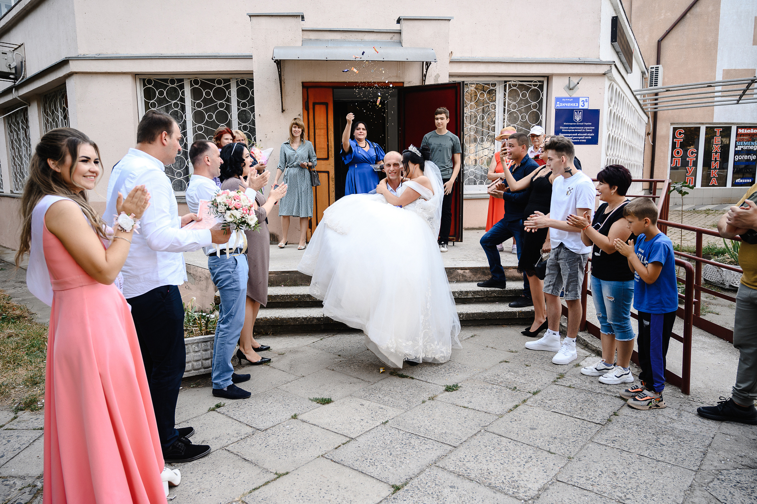 Анонс свадьбы Юры и Леры