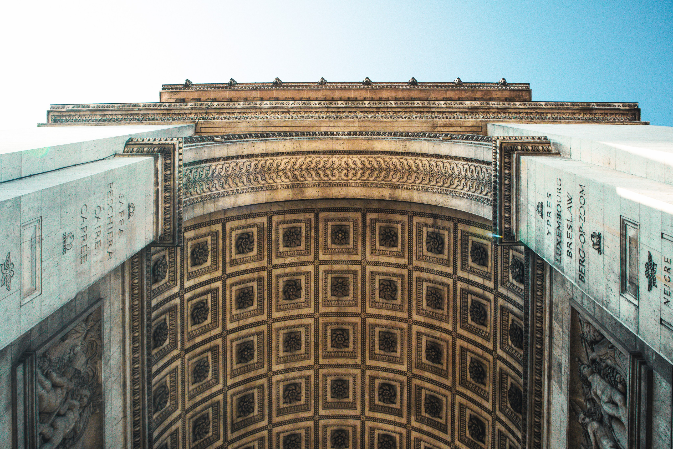 Urban Spaces Photography & Video | Architecture, Cities, Atmosphere