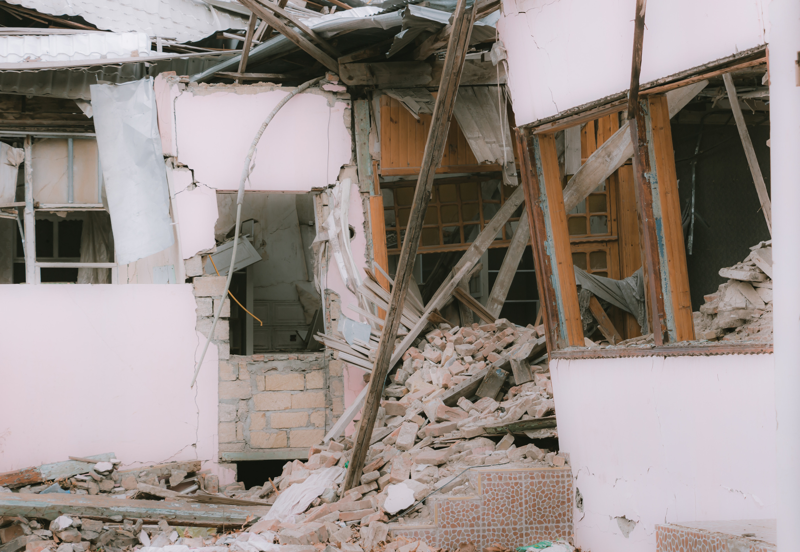 Traces of War. Sergey Kior