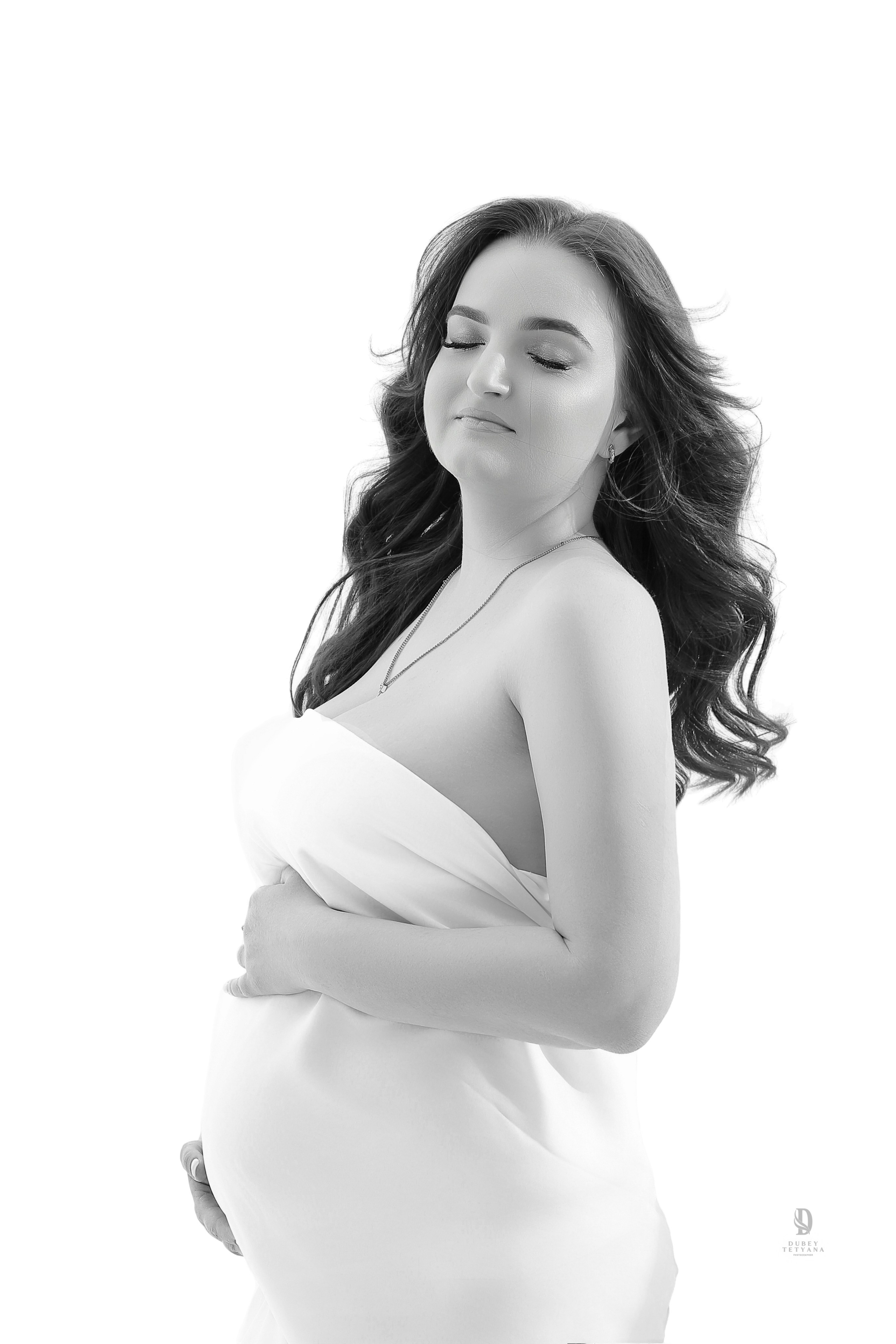 Workshop Praha 23-24.05. NEWBORN + PREGNANCY. Fotografka miminek a těhotenství v Praze a celé ČR