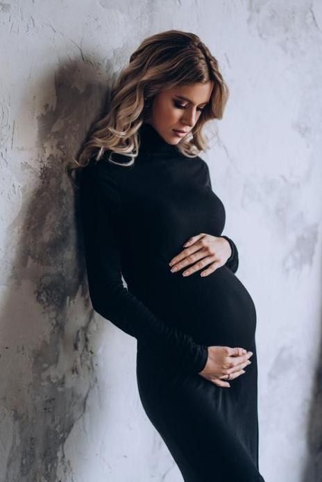 Maternidad. Photographer in Valencia — Carolay Fersu