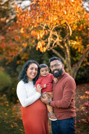 Autumn Family and Pregnancy Photoshoot in Sydney