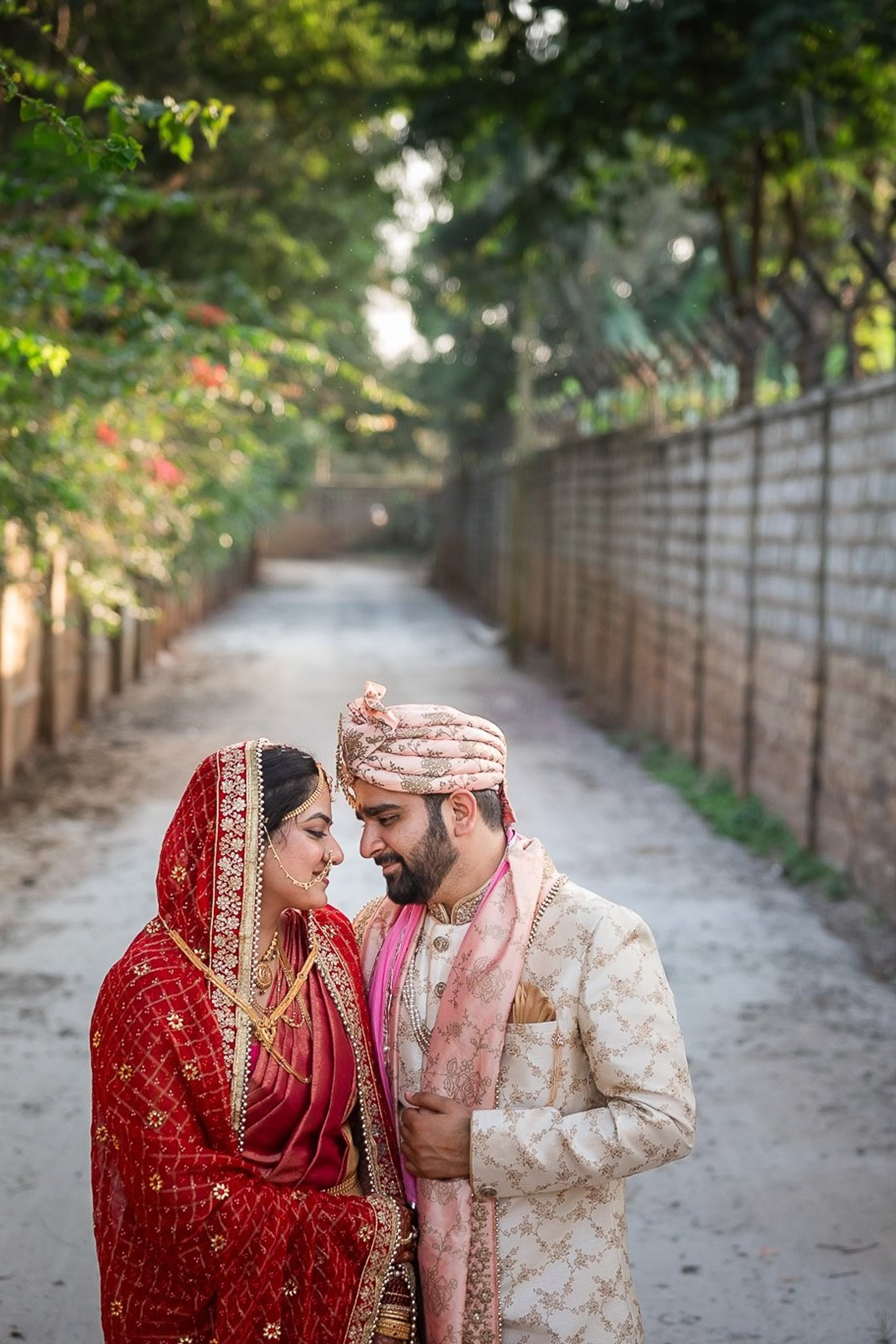 Real Wedding Stories & Destination Weddings: India & Sri Lanka | ONEIRO