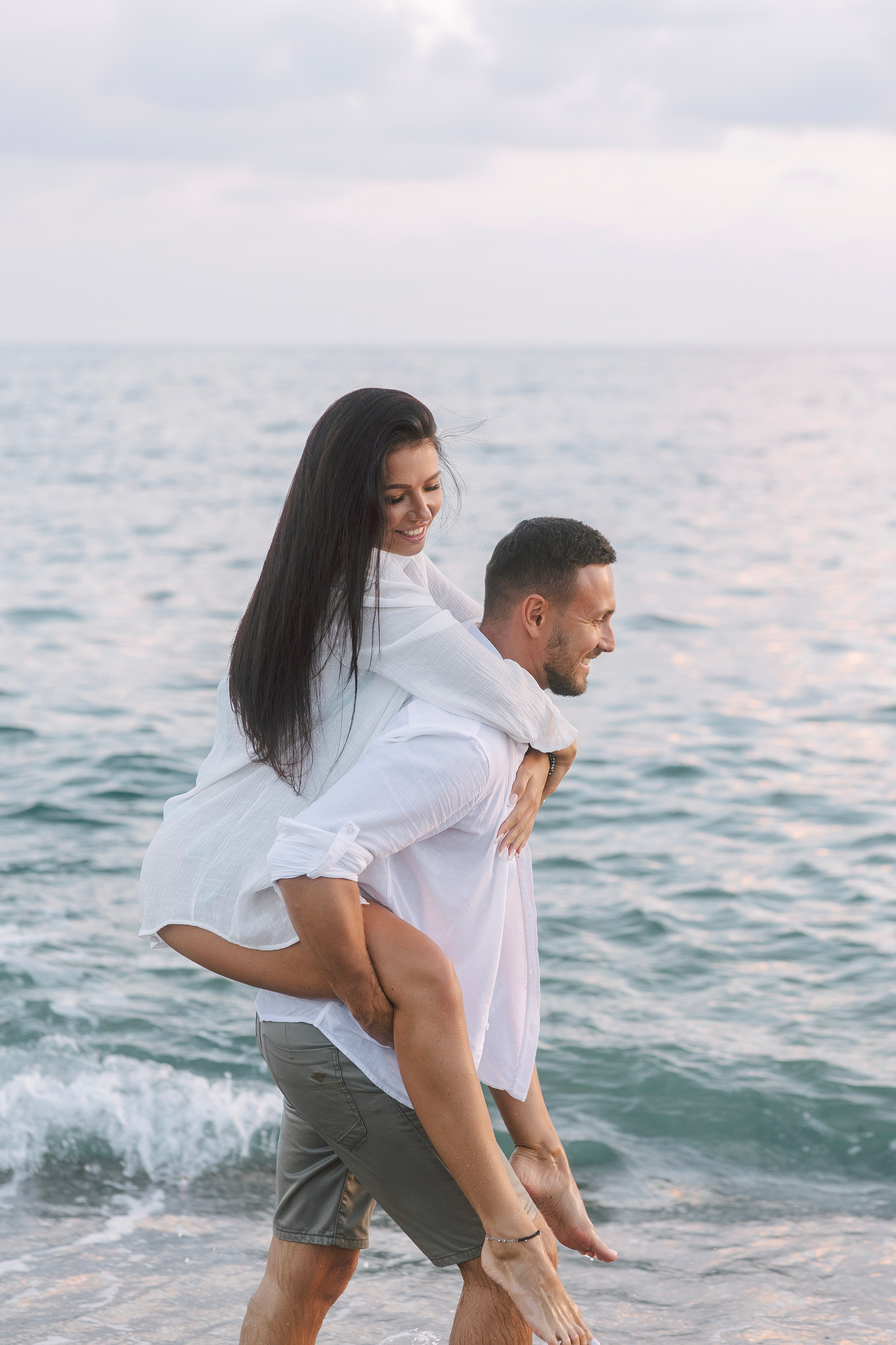 Закат. Love Story на пляже в Сиде на закате.