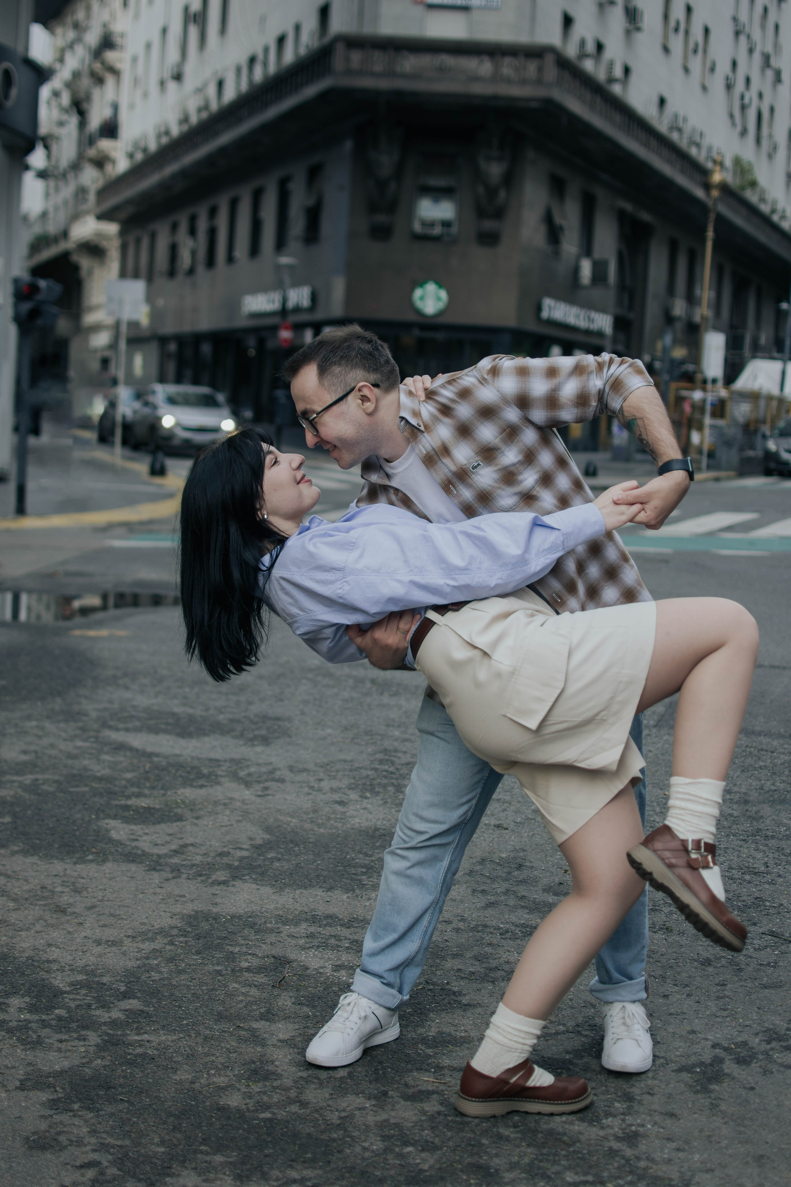 Mom Yana and Mars. Photographer @elmirkami in the city of Buenos Aires