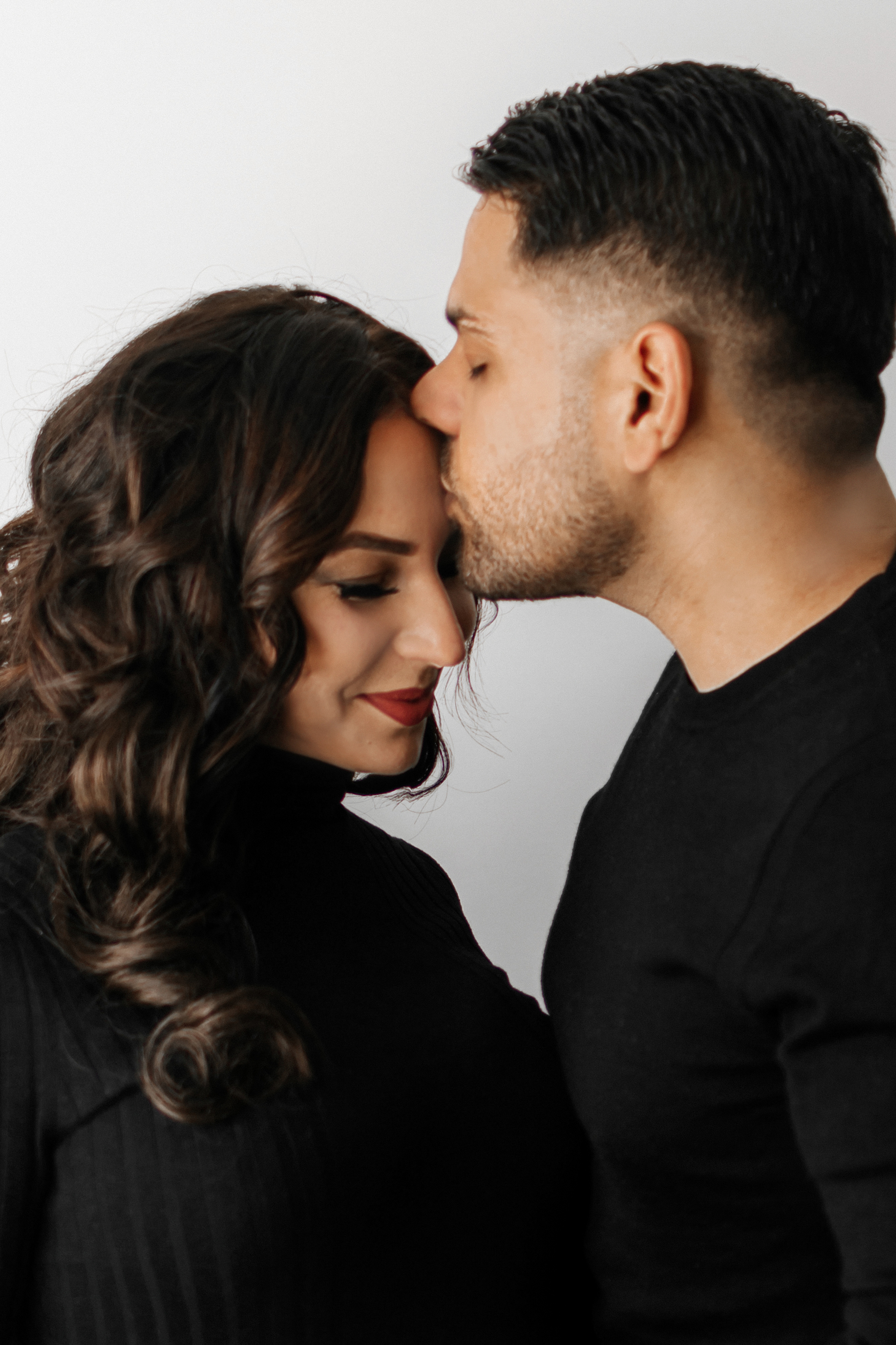 Rainy Day Photoshoot | Moody & Romantic Leeds Session. Rapley Photography | West Yorkshire Wedding & Portrait Photographer