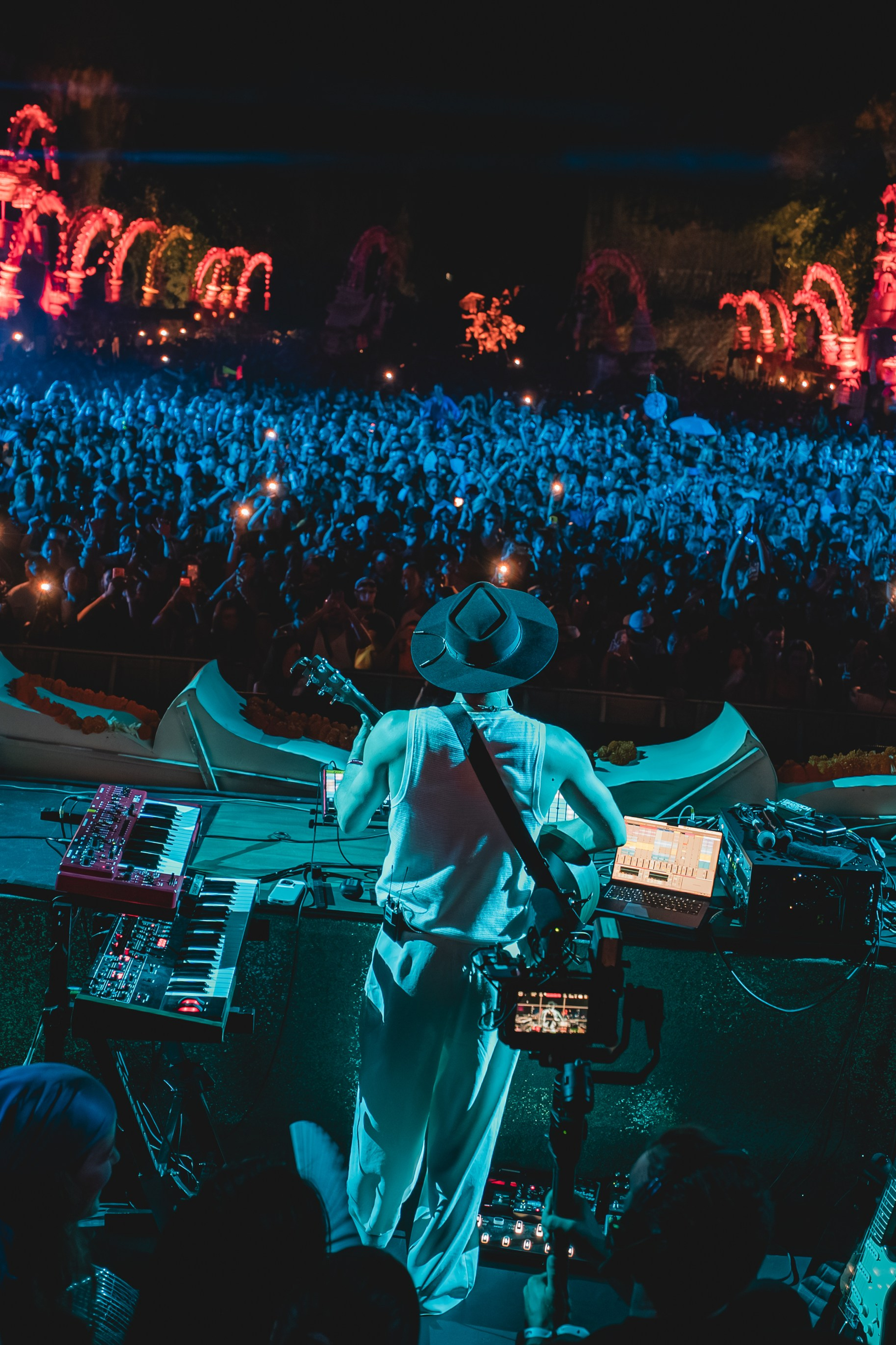 Day Zero Electronic music festival from Tulum, Bali 2026. Коммьюнити фотограф, Москва, Сергей Зворыгин