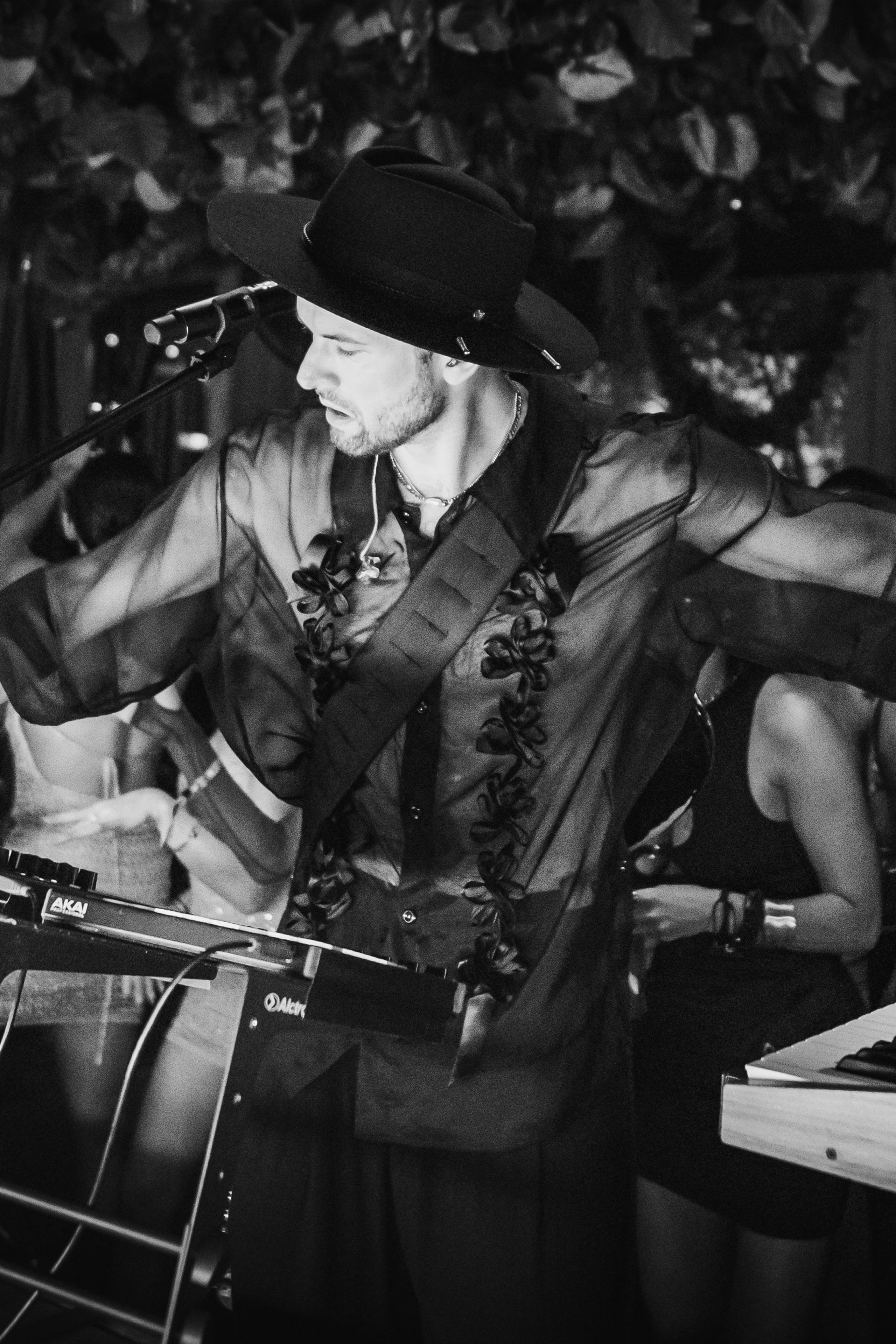 Monolink, electronic music producer performance in Savaya, Bali. Коммьюнити фотограф, Москва, Сергей Зворыгин