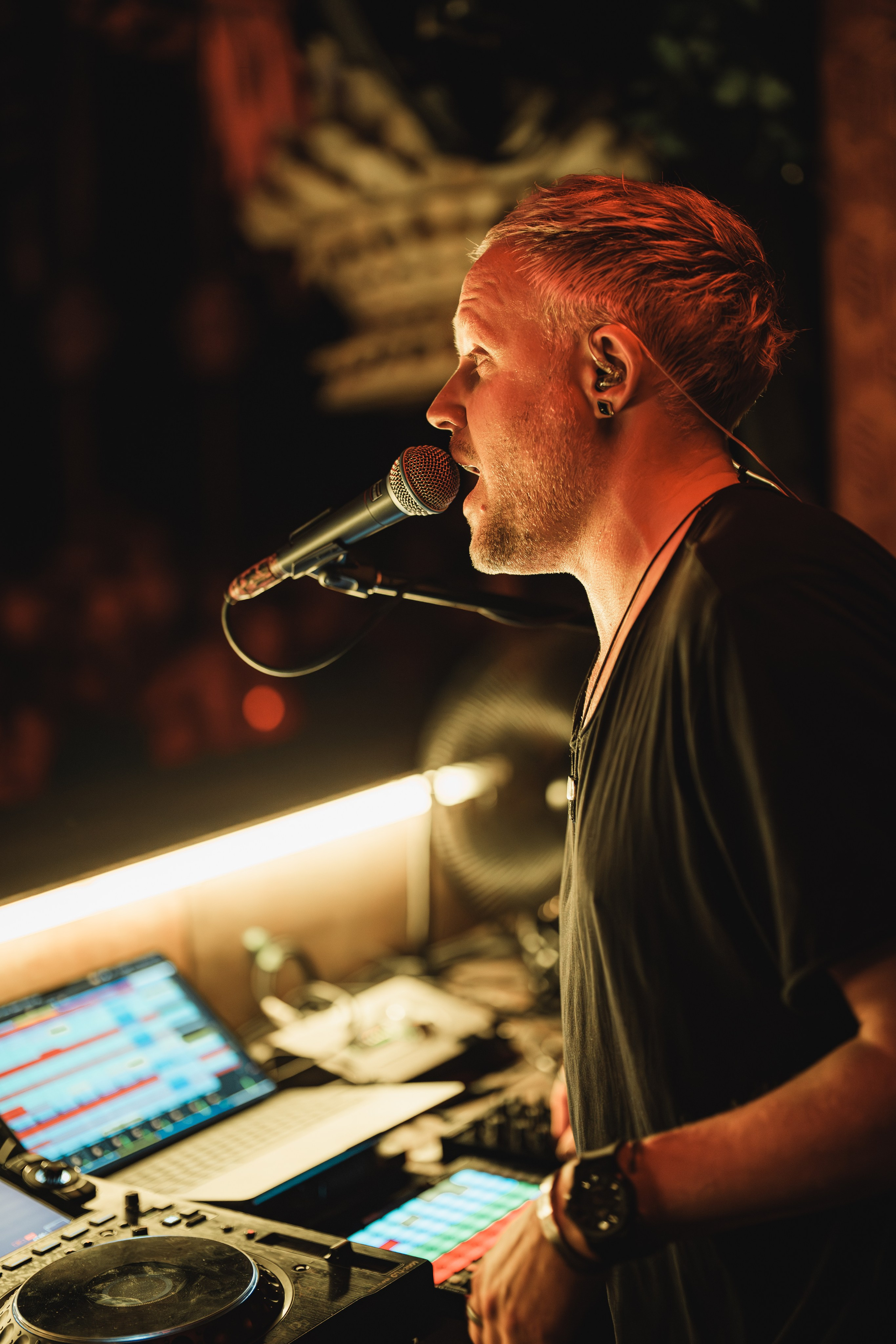 Jan Blomqvist, Damian Lazarus, Ame DJ performance in Savaya, Bali. Коммьюнити фотограф, Москва, Сергей Зворыгин