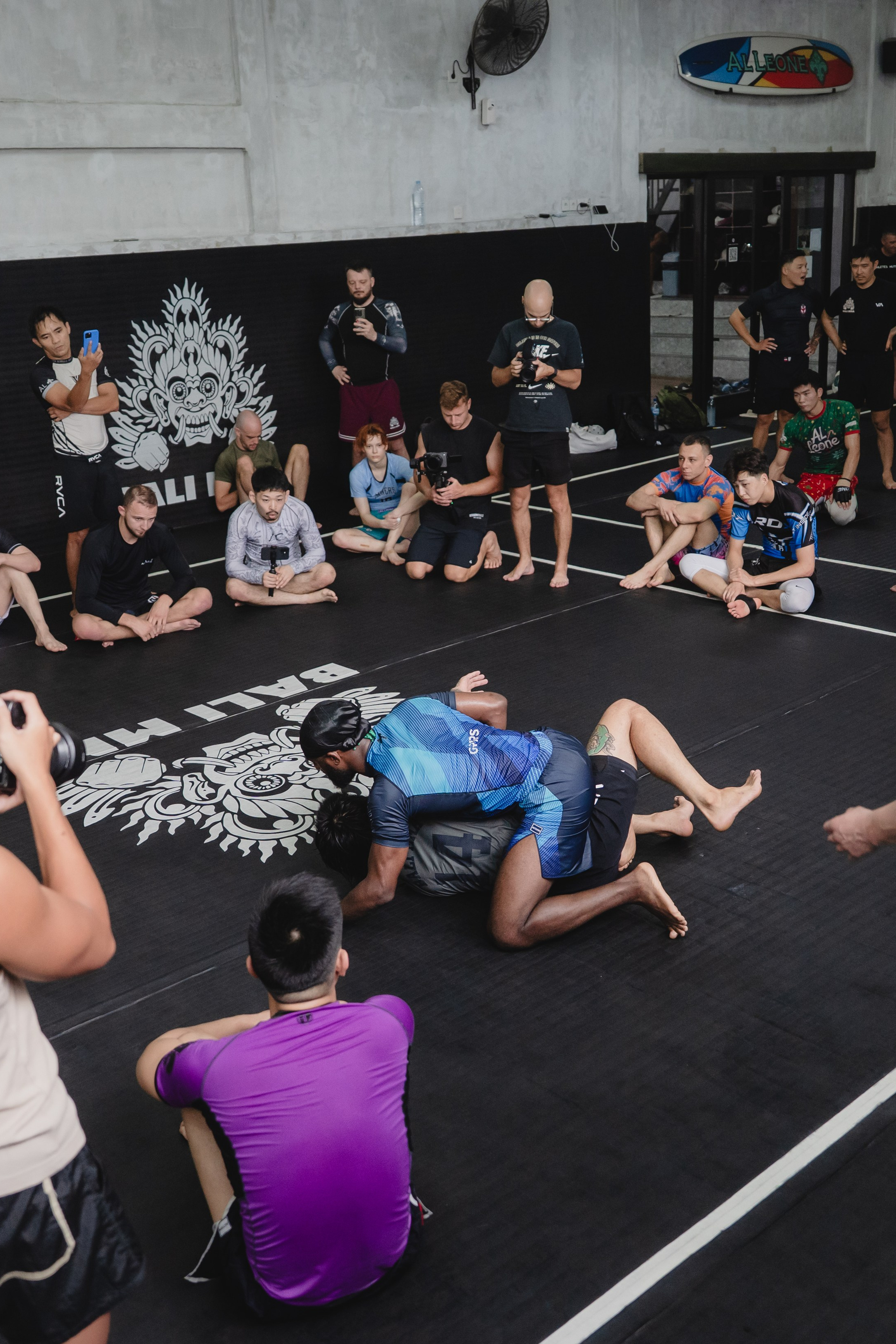 Aljamain Sterling 4x UFC Champion training session for Al Leone. Коммьюнити фотограф, Москва, Сергей Зворыгин
