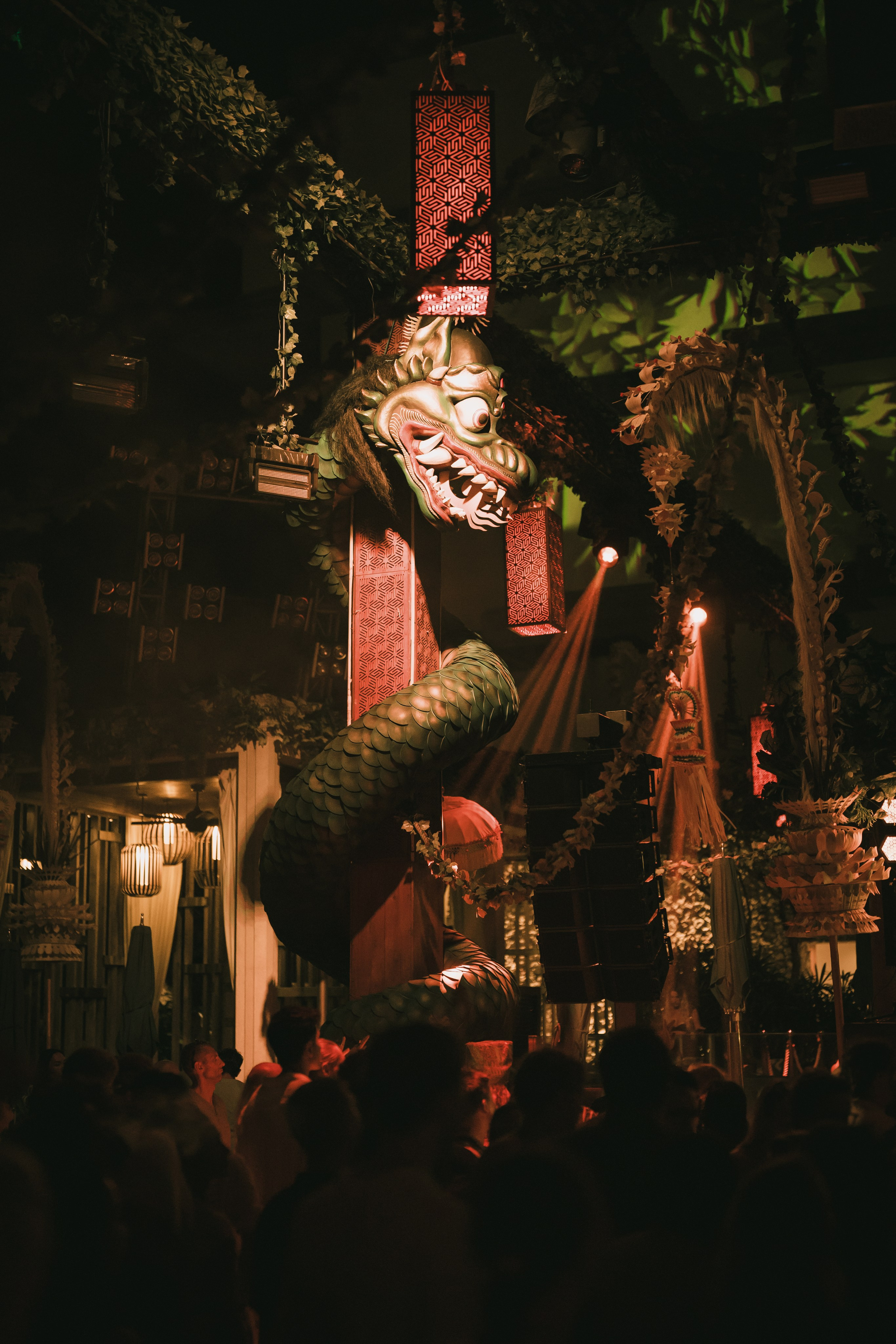 Monolink, electronic music producer performance in Savaya, Bali. Коммьюнити фотограф, Москва, Сергей Зворыгин