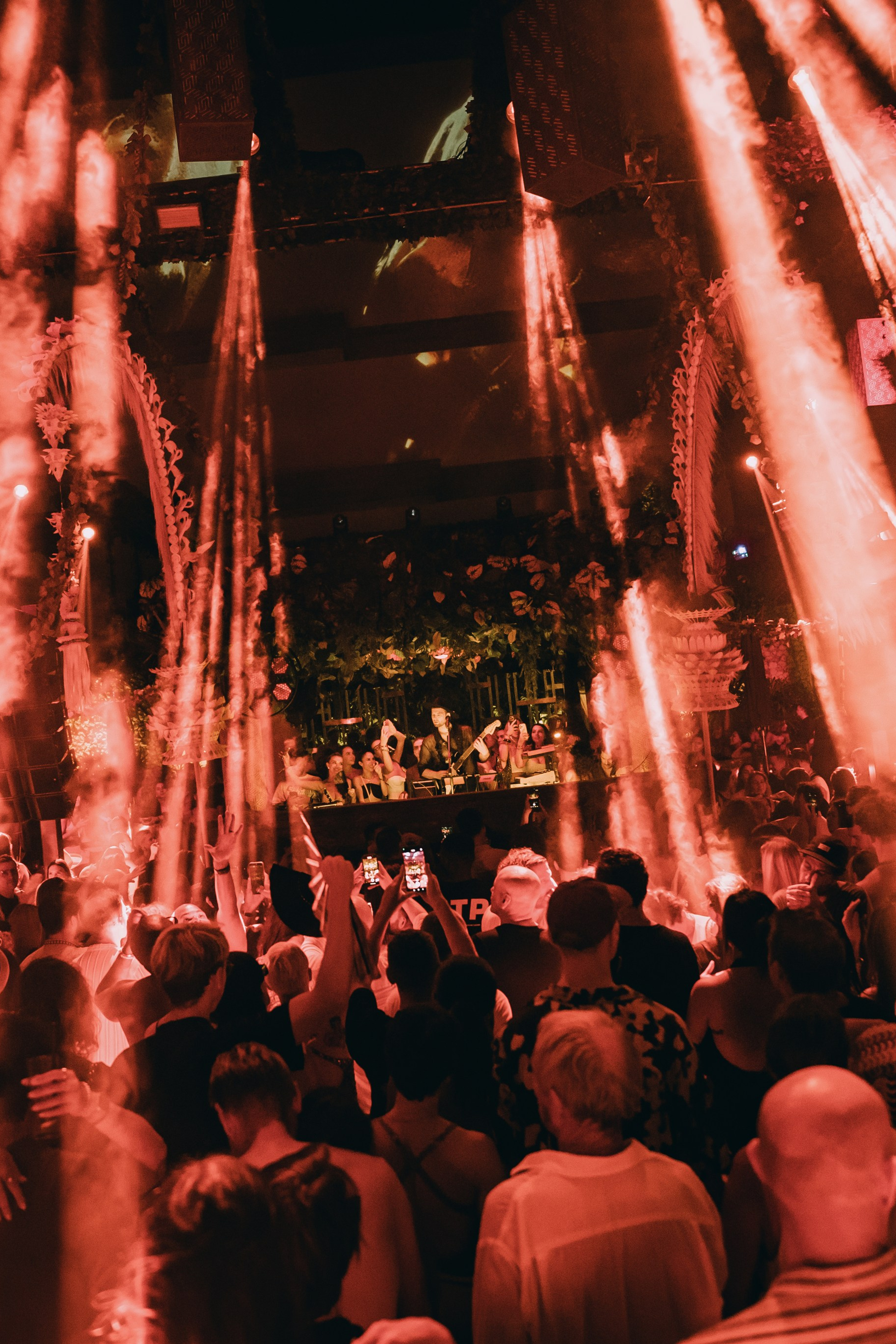 Monolink, electronic music producer performance in Savaya, Bali. Коммьюнити фотограф, Москва, Сергей Зворыгин