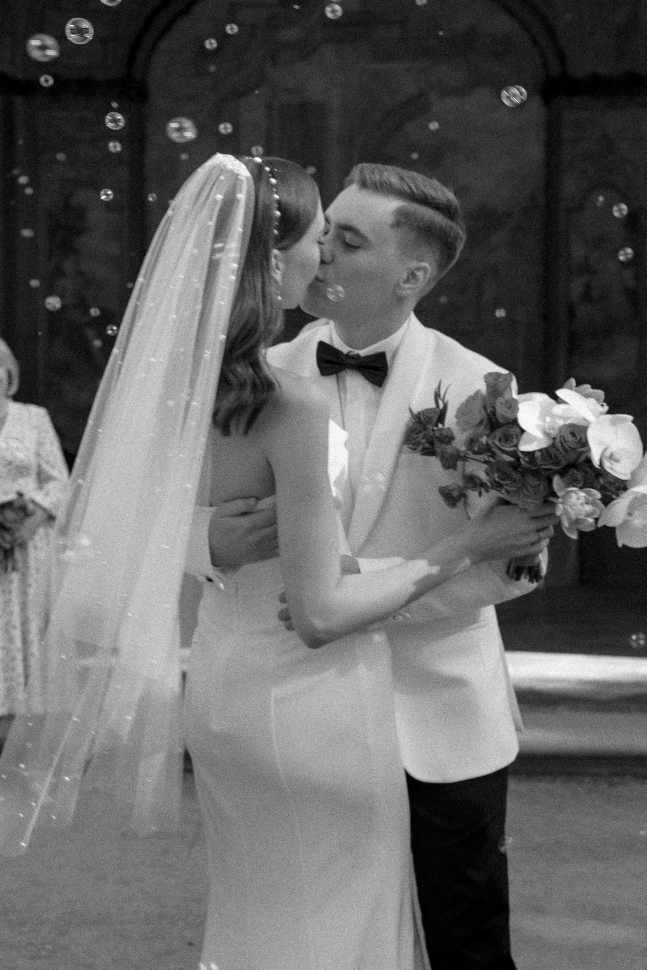 Timeless Romance: Gabriela & Martin's Wedding. Raw Studio: Capturing Elegant weddings accross Europe