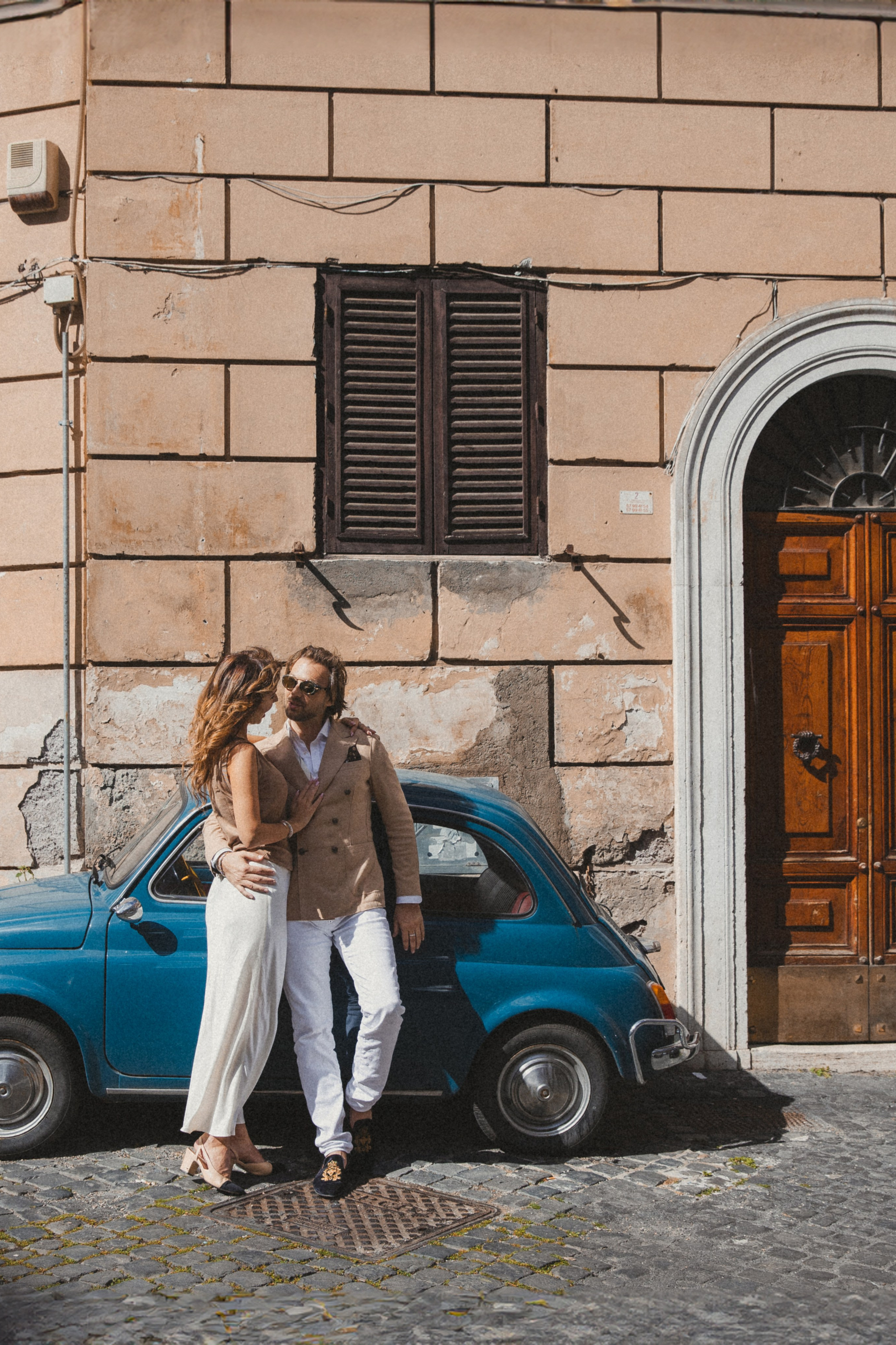 Featured in Harper’s Bazaar Netherlands: My Experience at Rome Fashion Week. Elizaveta Razumova | Fotografa Cinematica per Love Story, Matrimoni e Ritratti