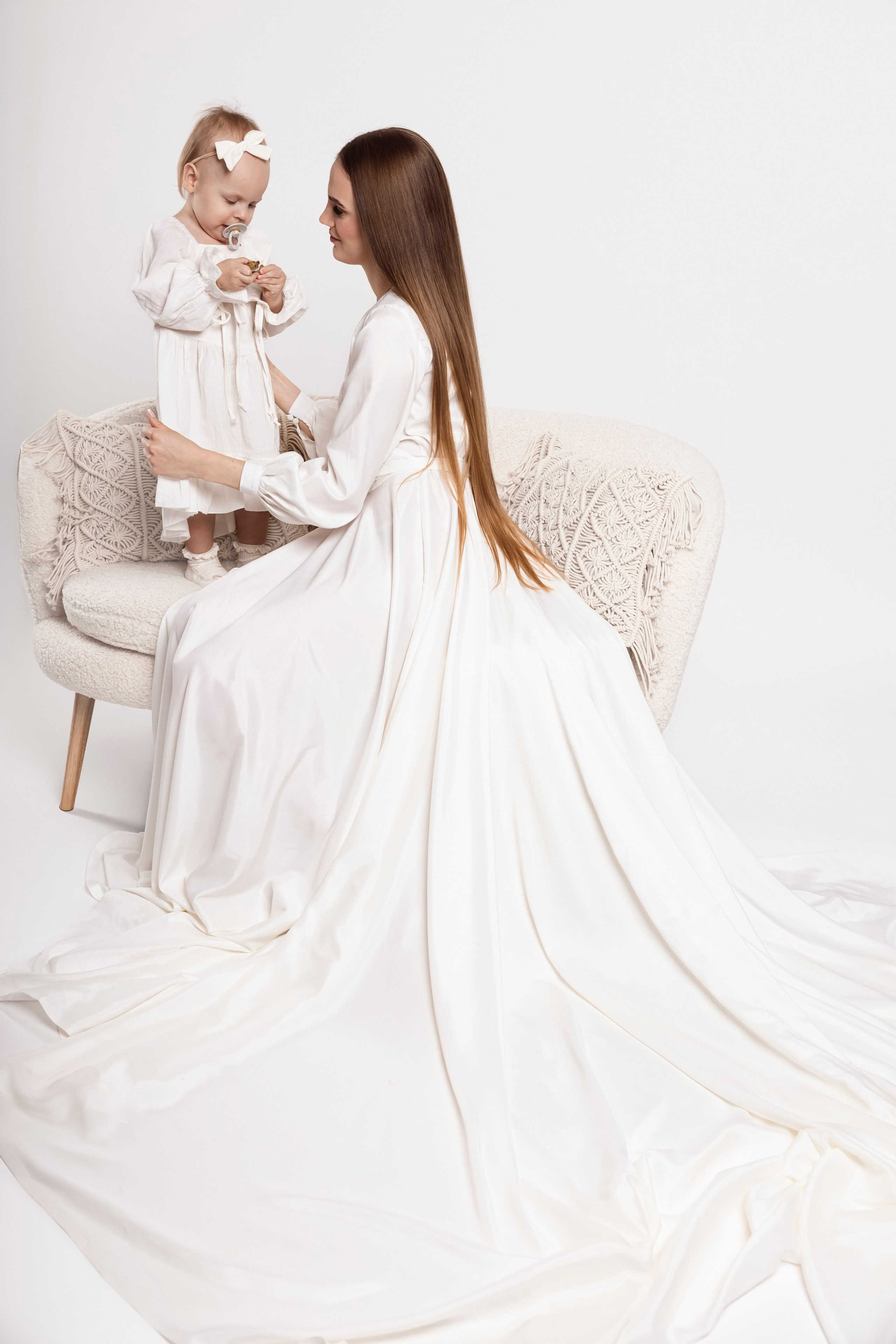 Fotoateliér. Lifestyle and Family Photographer in Pisek Oxana Telupilova