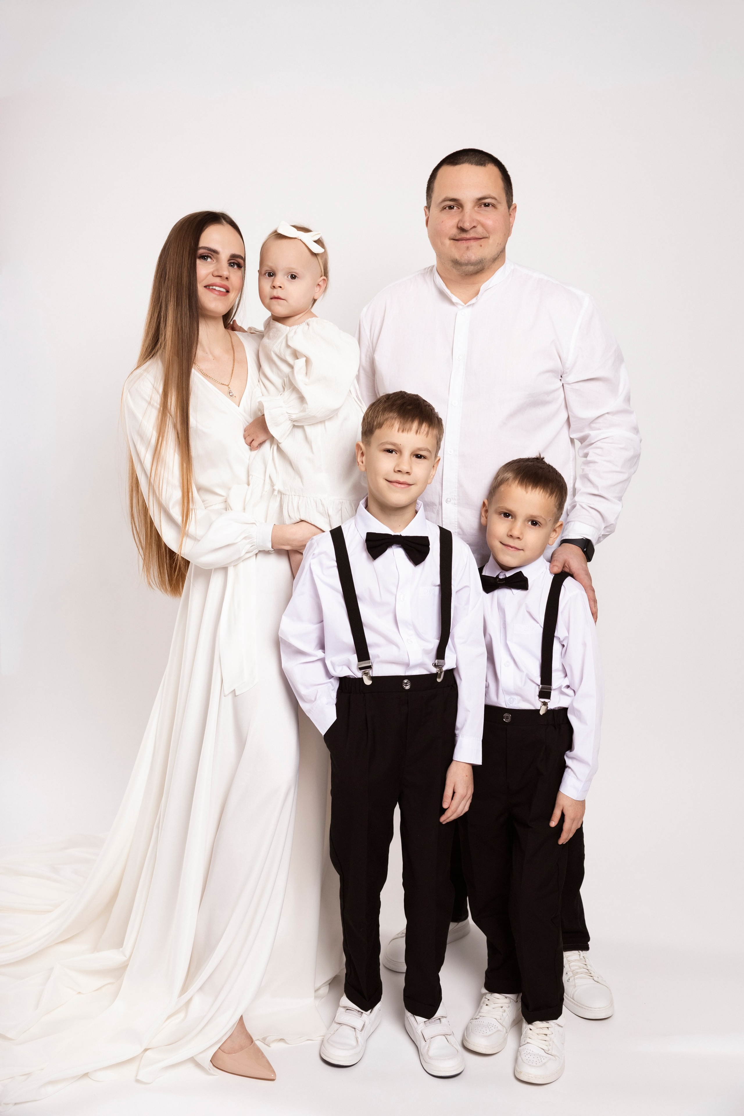 Fotoateliér. Lifestyle and Family Photographer in Pisek Oxana Telupilova