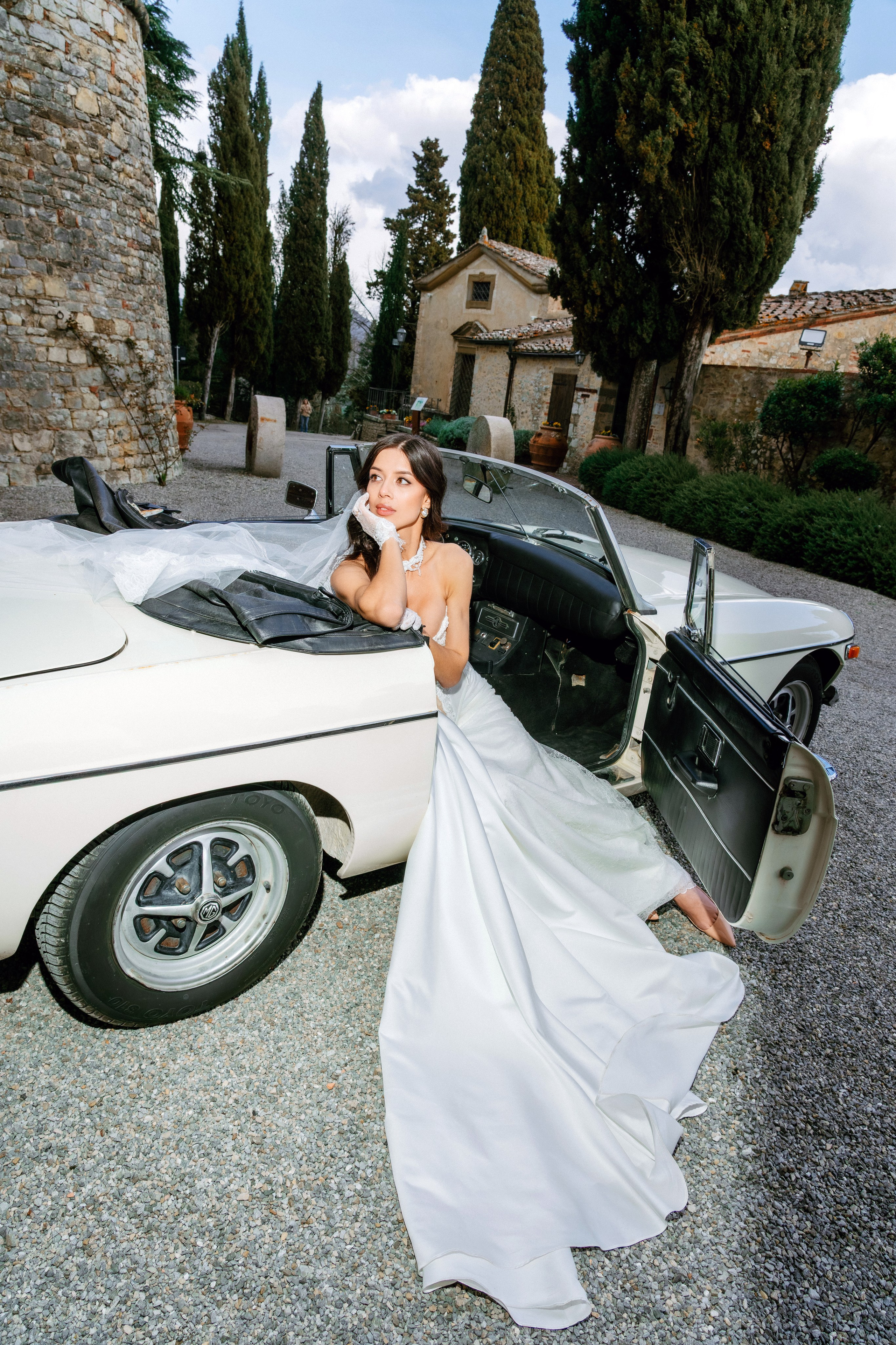 Adoro.Pro|Editorial wedding photography & films in Greece and beyond by Andriy Doroshkevych