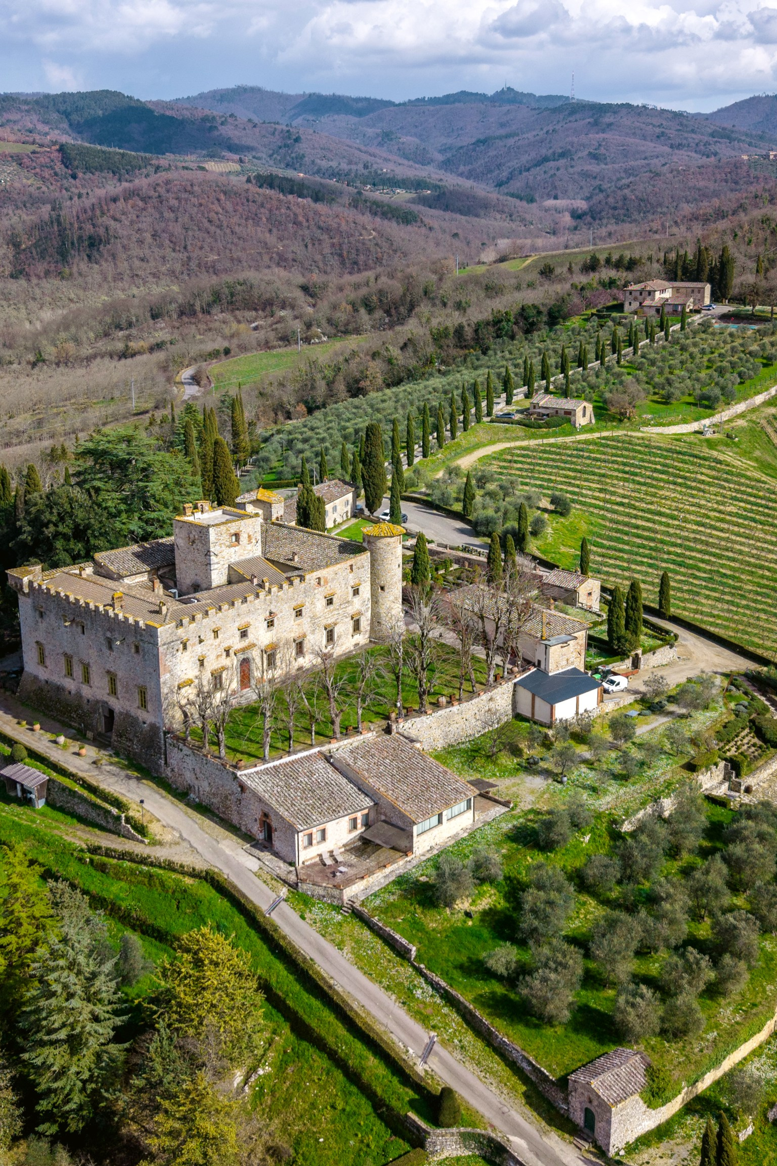 Adoro.Pro|Editorial wedding photography & films in Greece and beyond by Andriy Doroshkevych