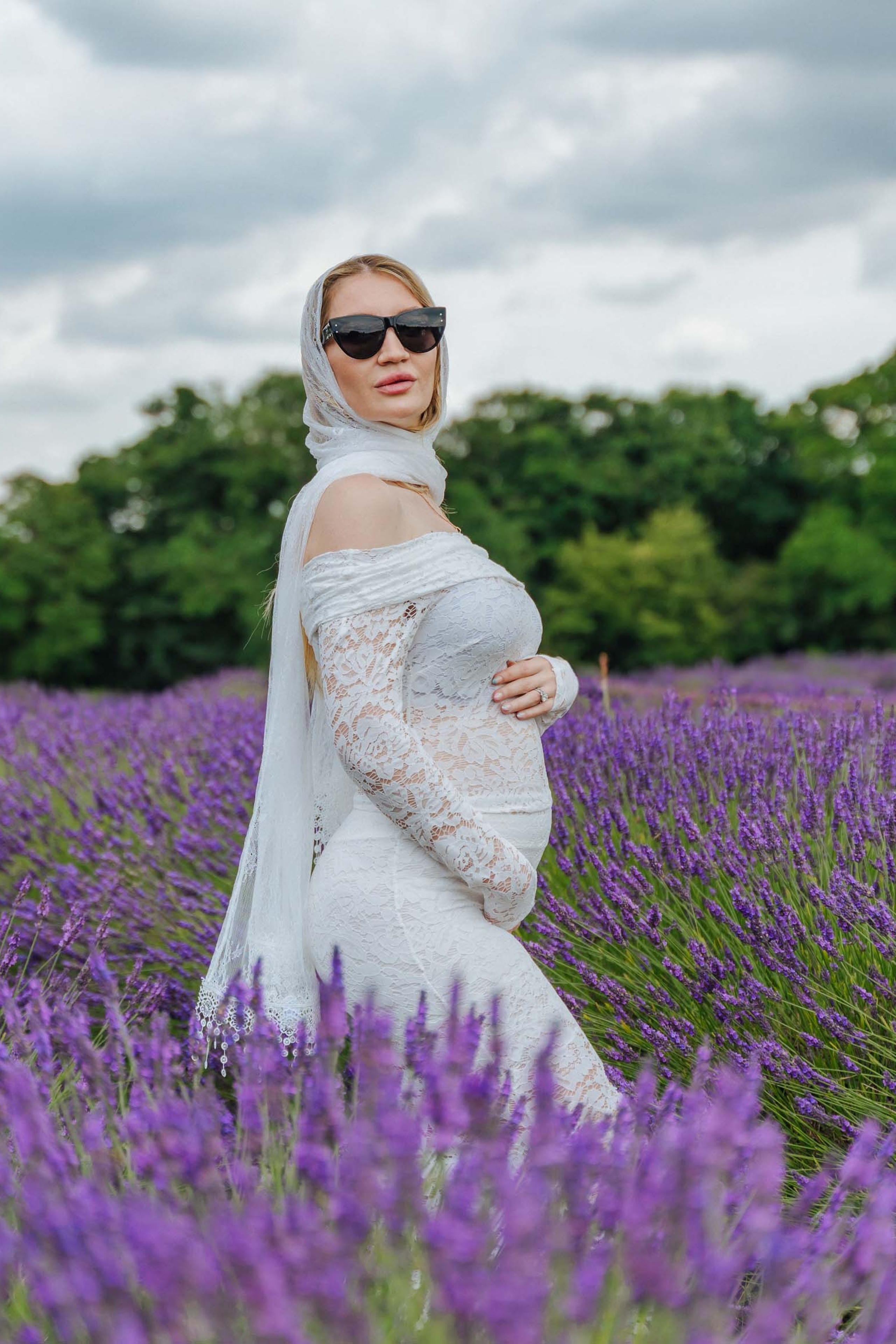 Wedding ceremony at Wandsworth town Hall. Photographer in England Ekaterina Romanova