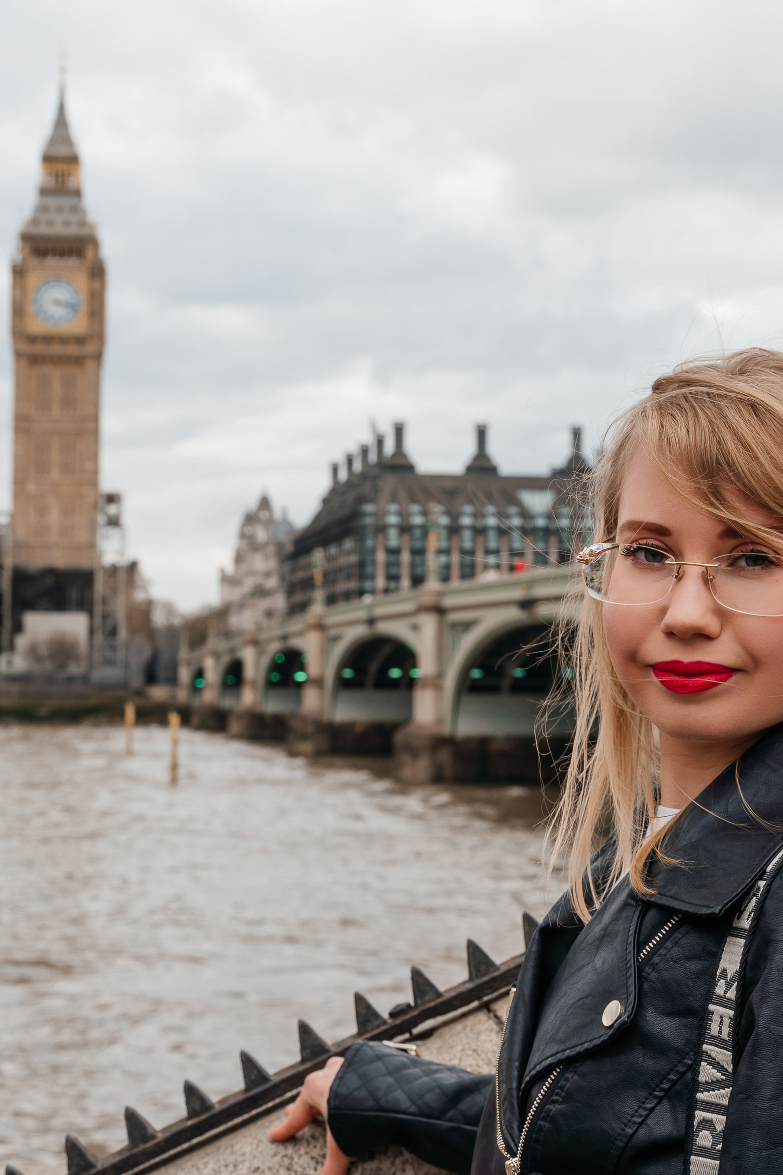 Birthday party photoshoot in London. Photographer in England Ekaterina Romanova