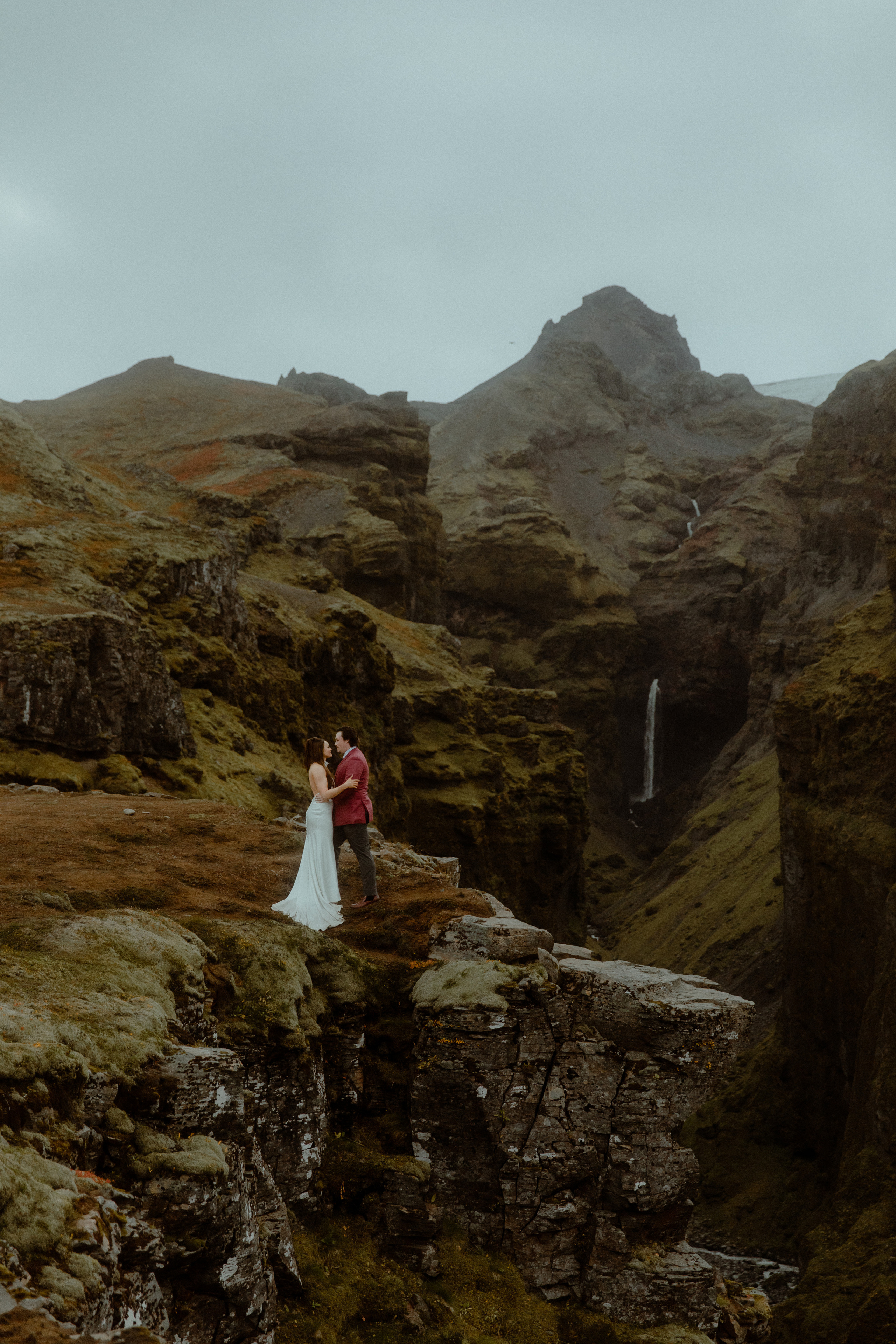 Elopement at secret canyon in Iceland | Jokulsarlon glacier lagoon elopement
