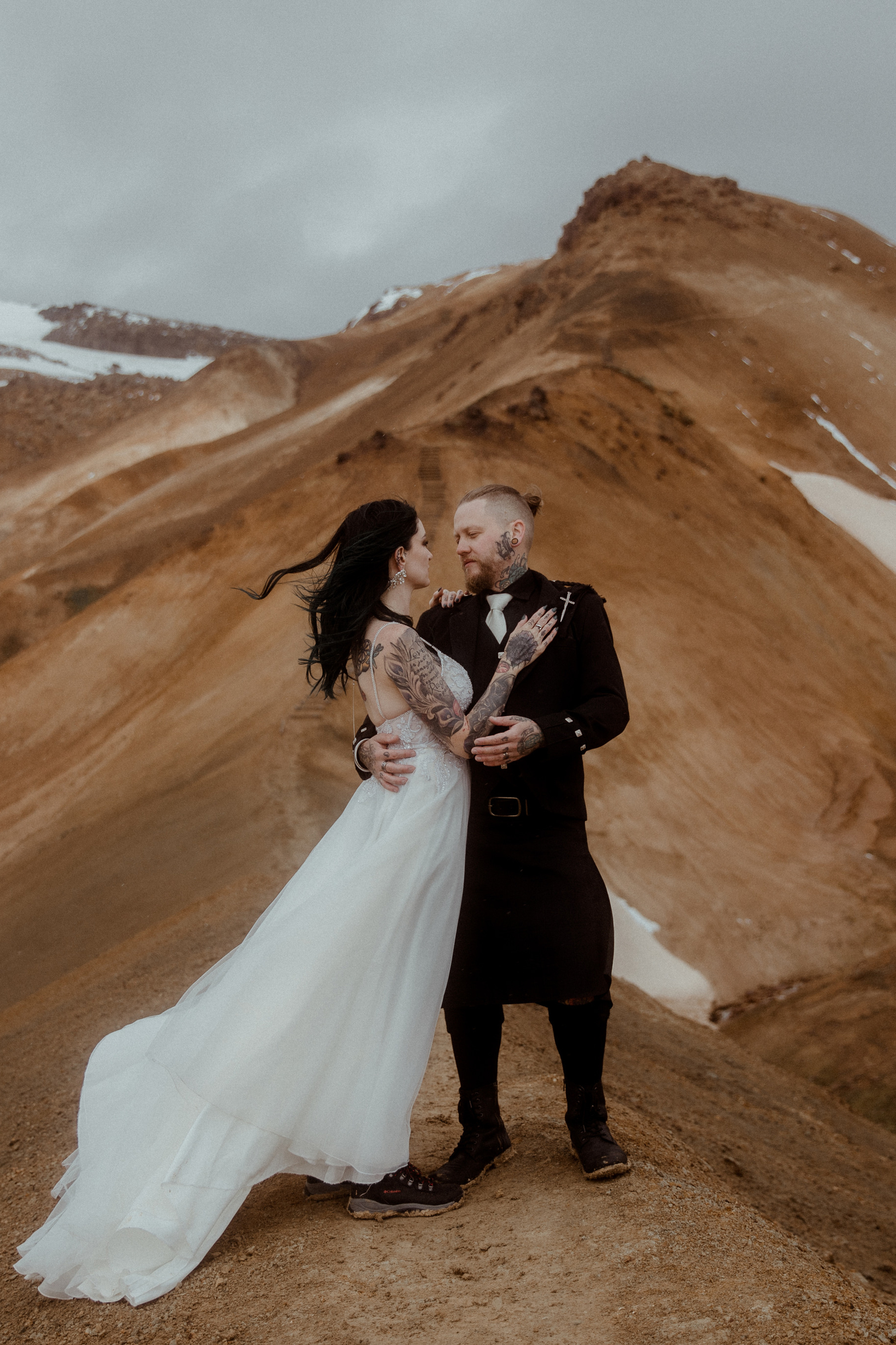 Wedding session in highlands of Iceland