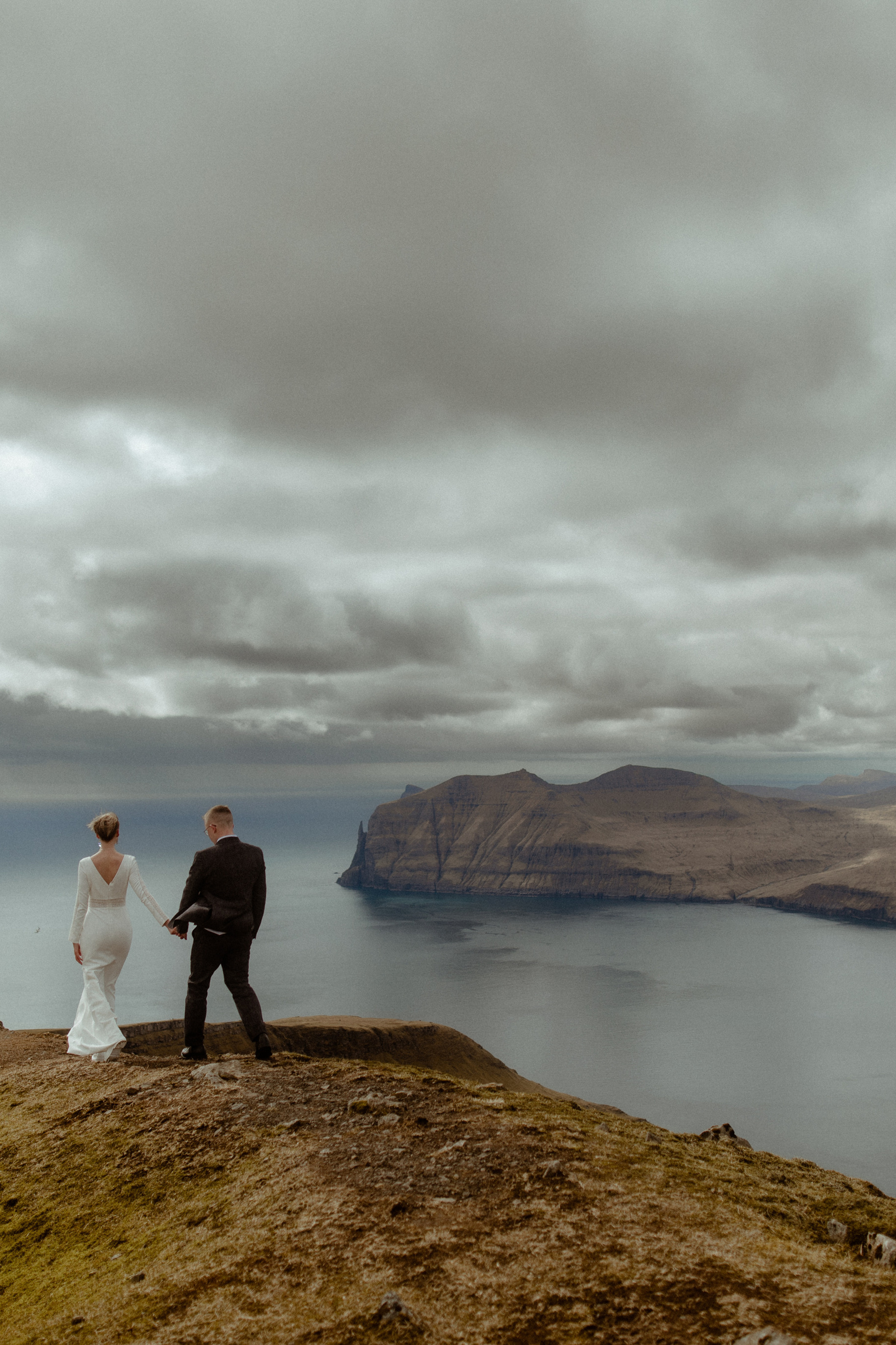 Faroe islands elopement — 2 days adventure
