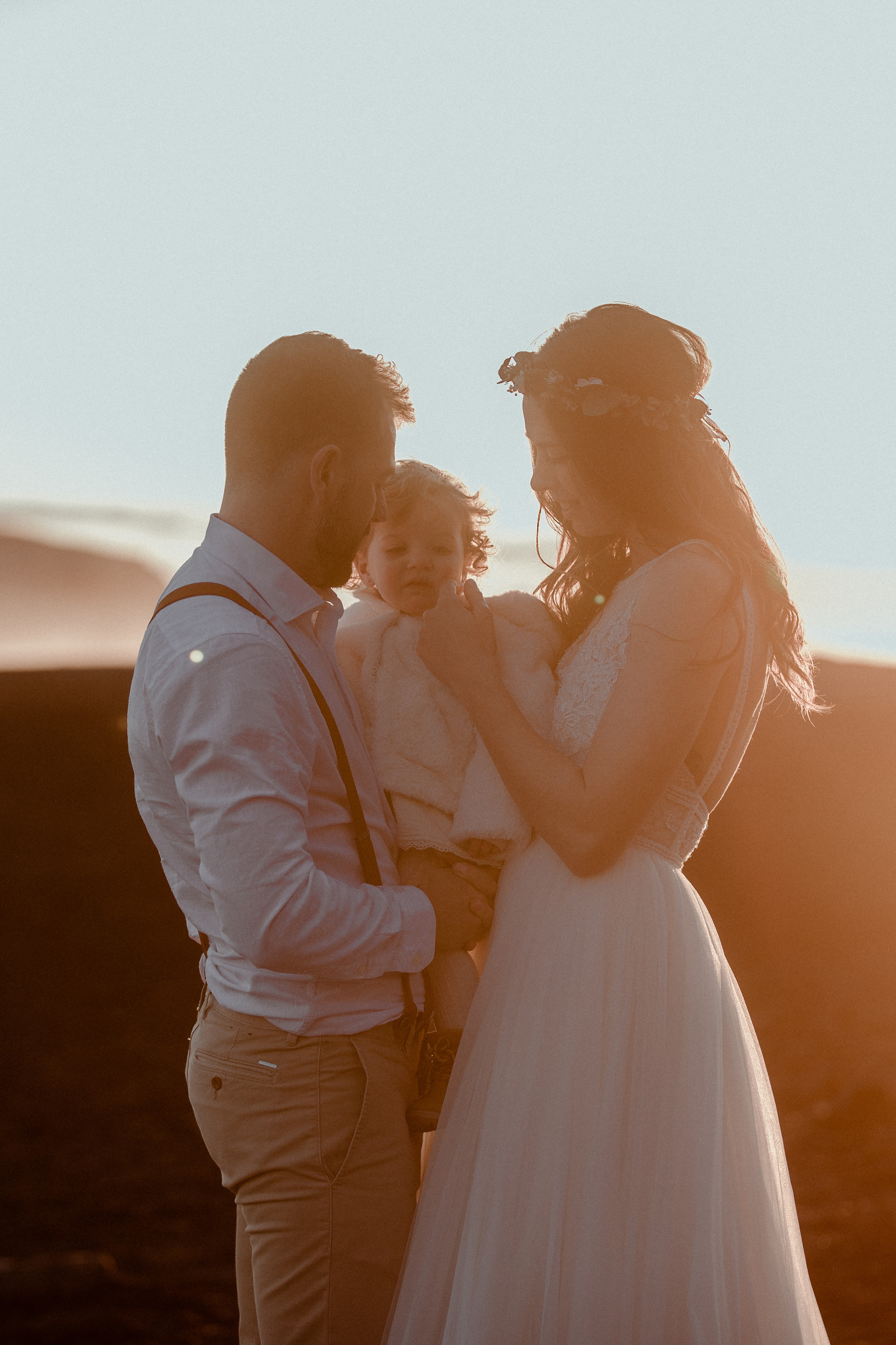 Family elopement in South Iceland