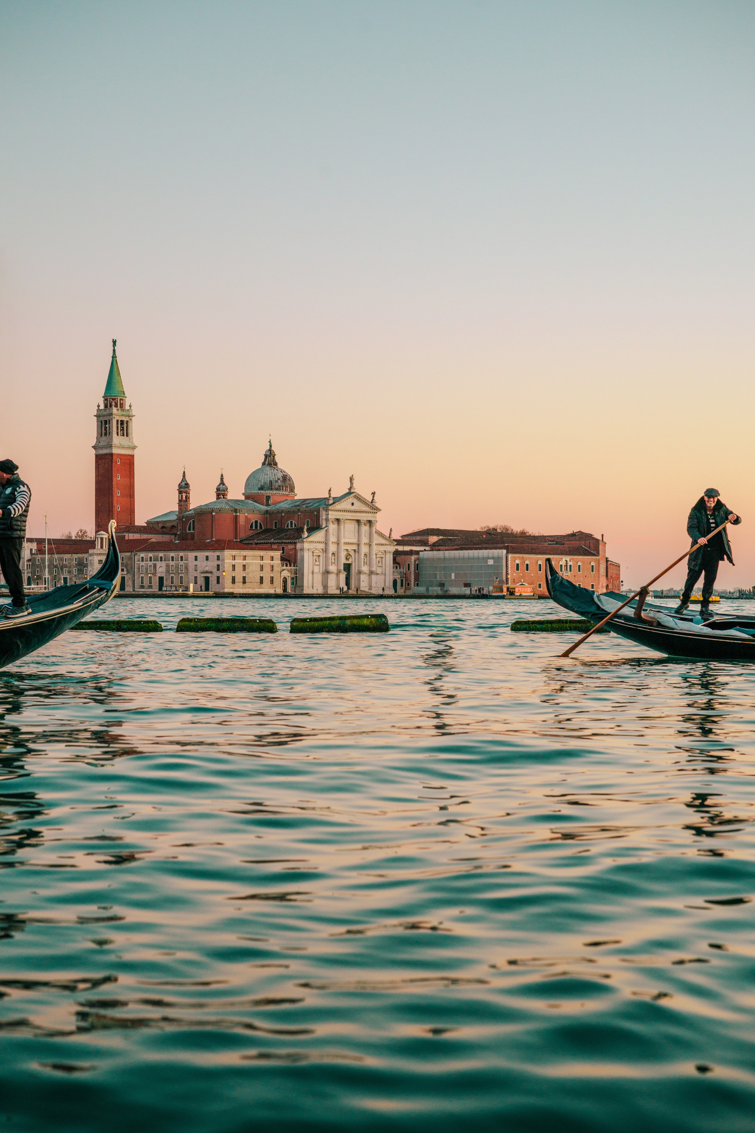 Ale Kor — Photographer in Italy | Lake Como, Lake Garda, Verona & Dolomites