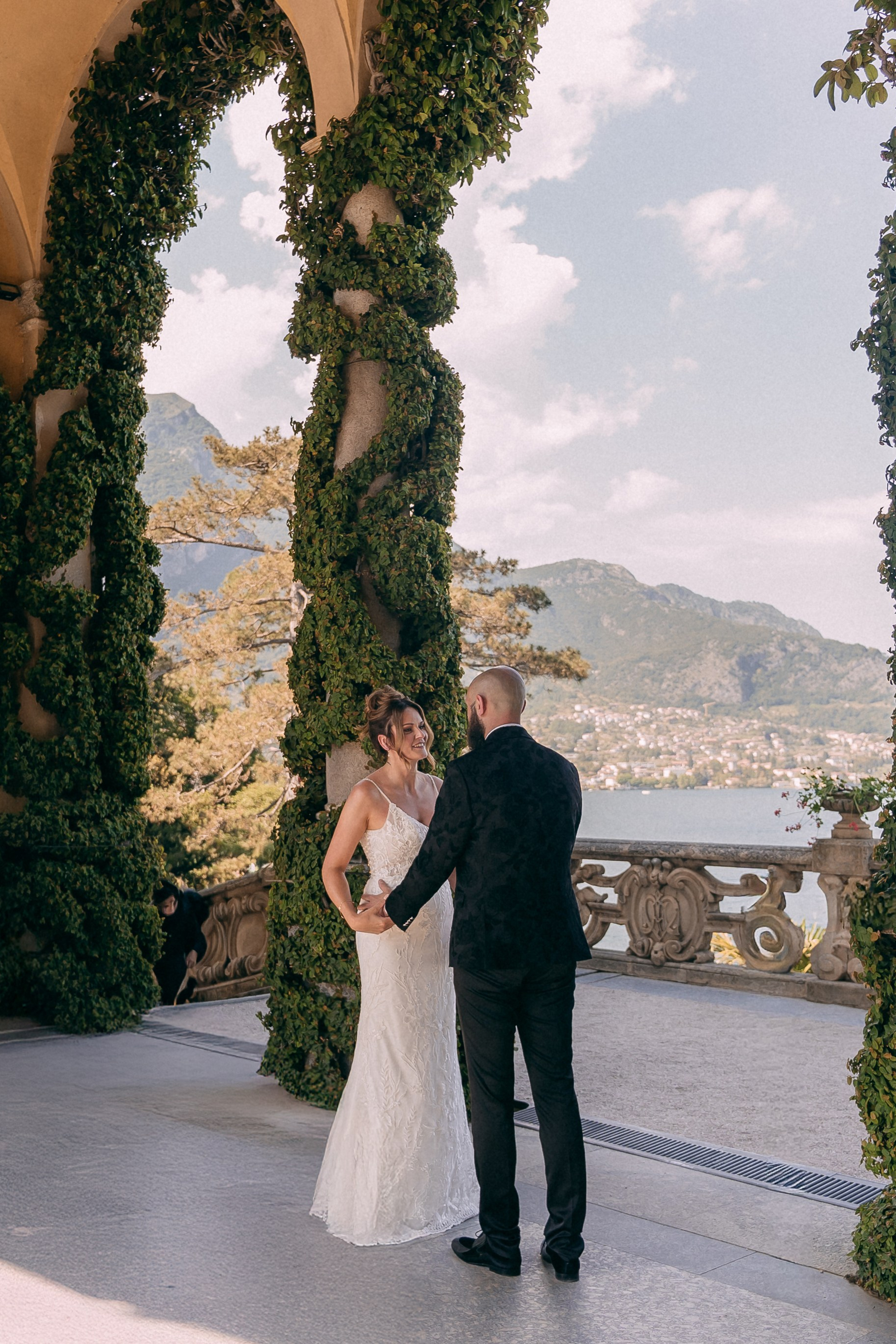 Elopement vs Traditional Wedding: Which Is Right for You? | Diana Bond