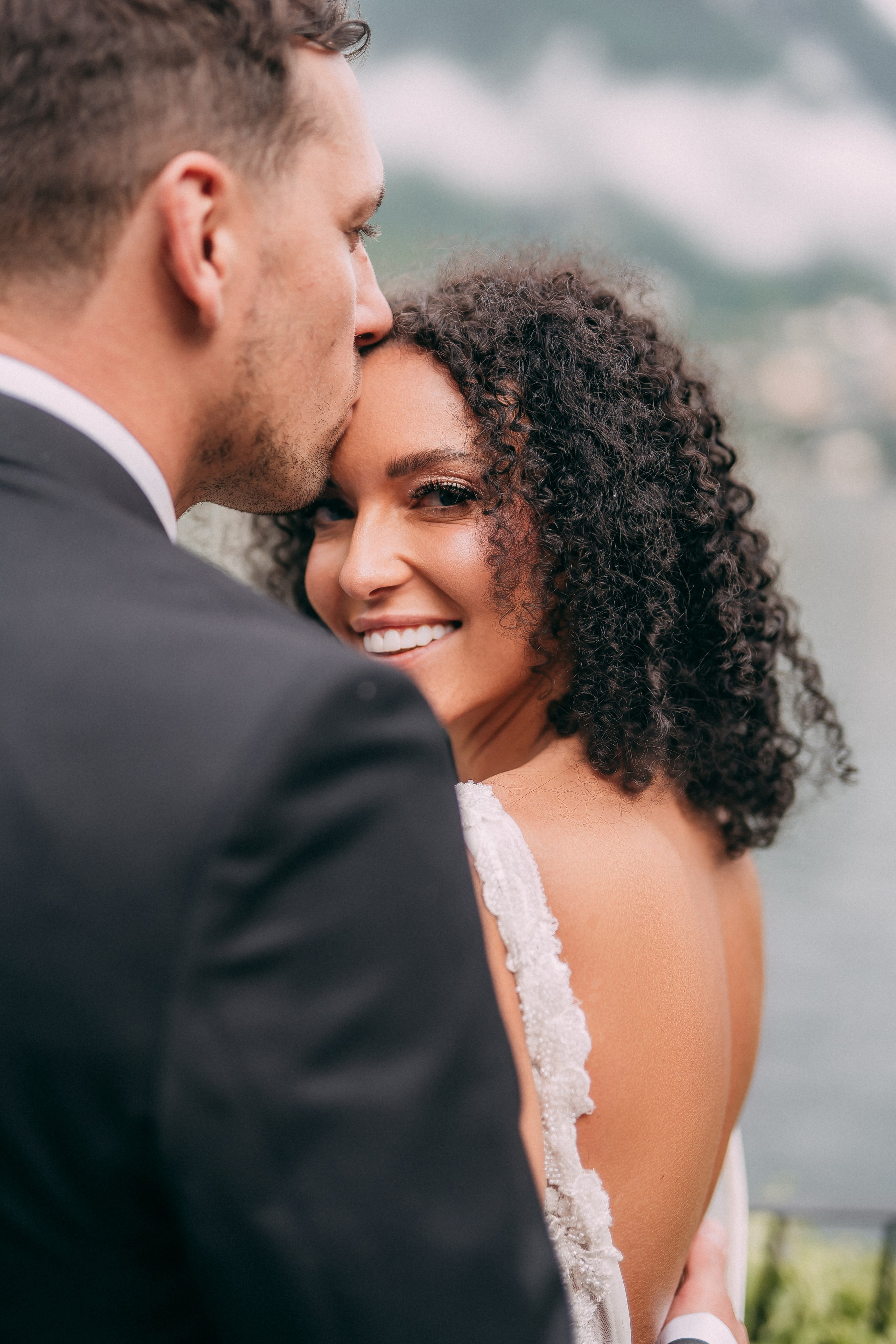 Elopement vs Traditional Wedding: Which Is Right for You? | Diana Bond