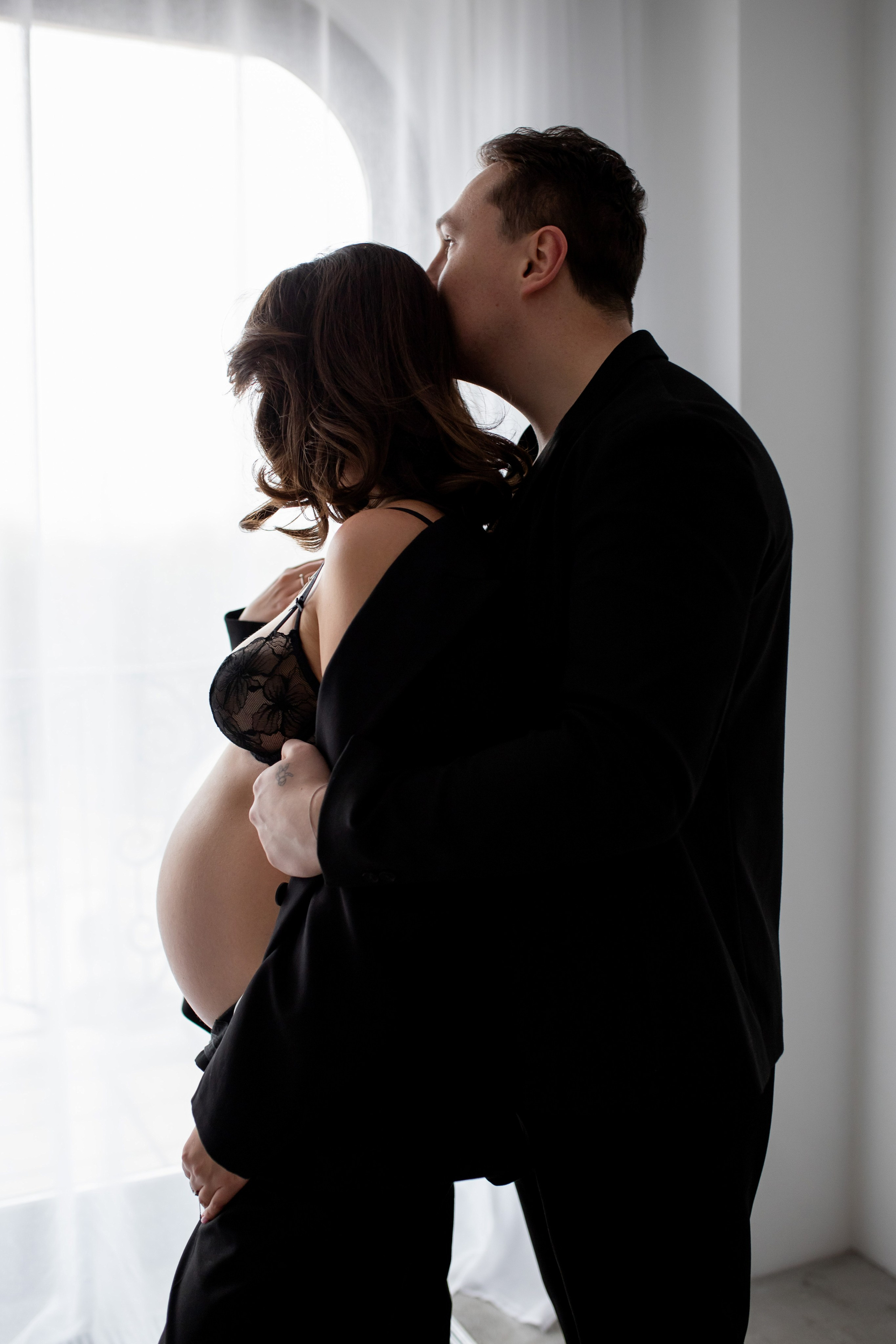Fresh 48: Capturing the First Moments That Last a Lifetime. Lifestyle photographer in Bay Area Iryna Rakivnenko