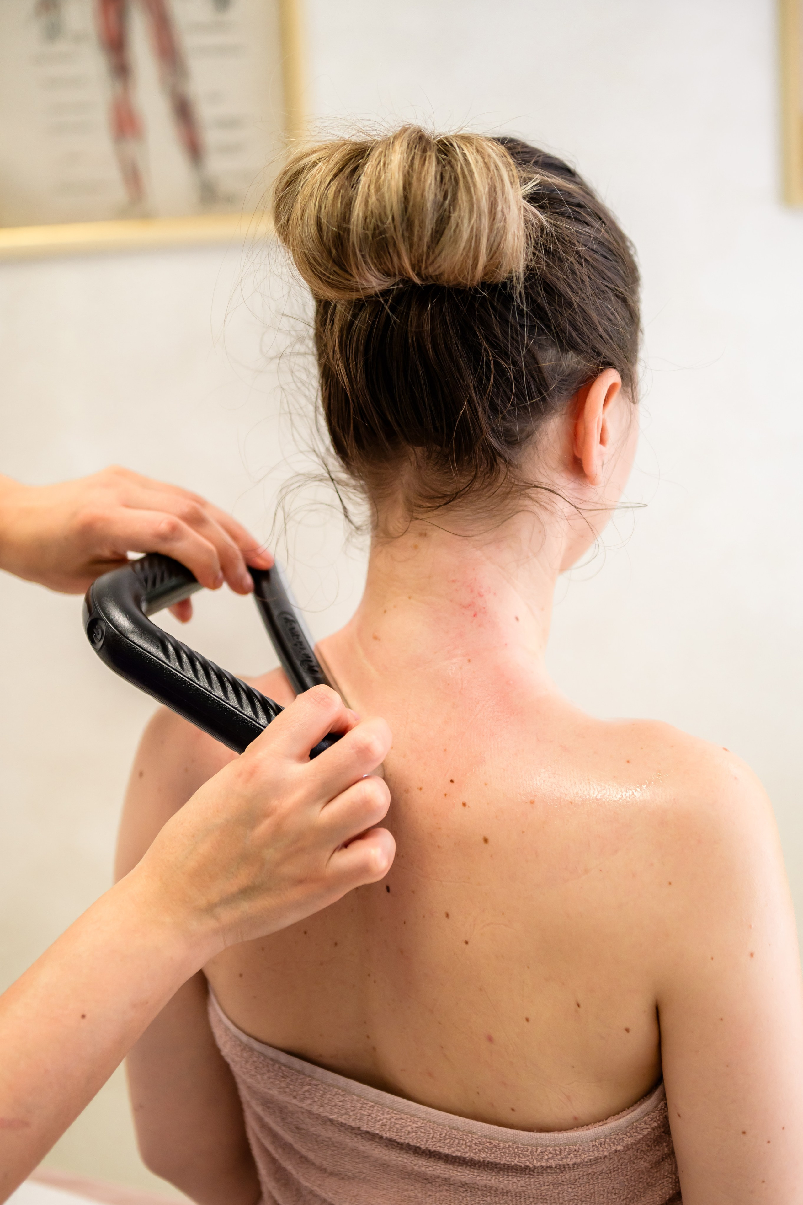 Terapii. Newsportevents- Recuperare & Relaxare, Kinetoterapie, Masaj, Refacere, Stretching, Osteopatie, Recuperare, Tecar