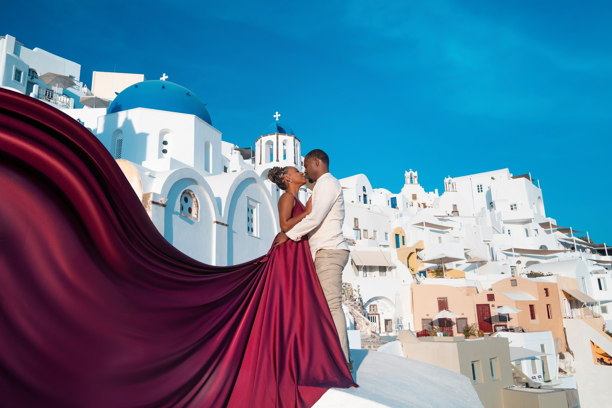 Enchanting Sunset in Oia: A Dreamlike Photo Collection from Santorini