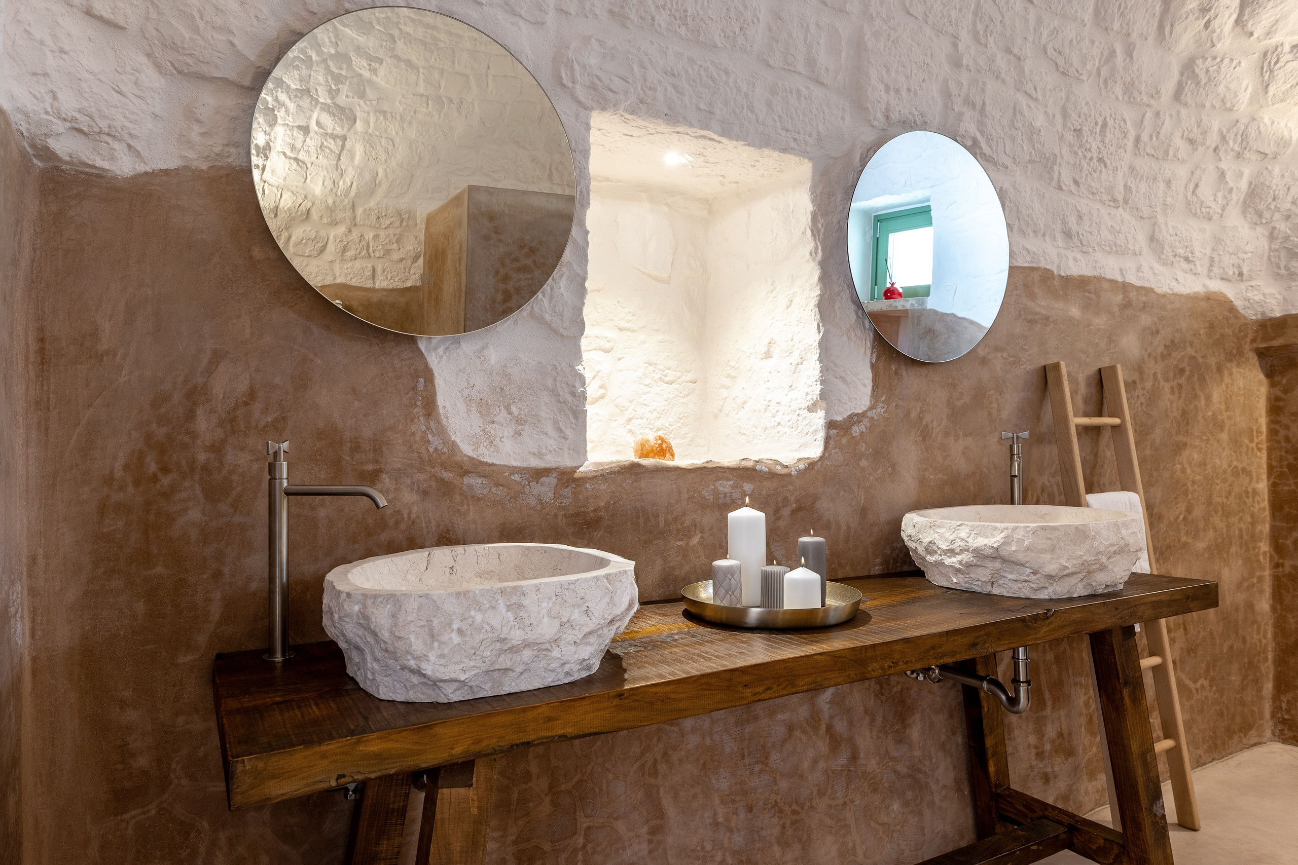 La felicità tra arte e tecnica. Marco Greco Architectural and interiors photographer based in Apulia Italy Fotografo di architettura interni Puglia B&B Case vacanze Hotel