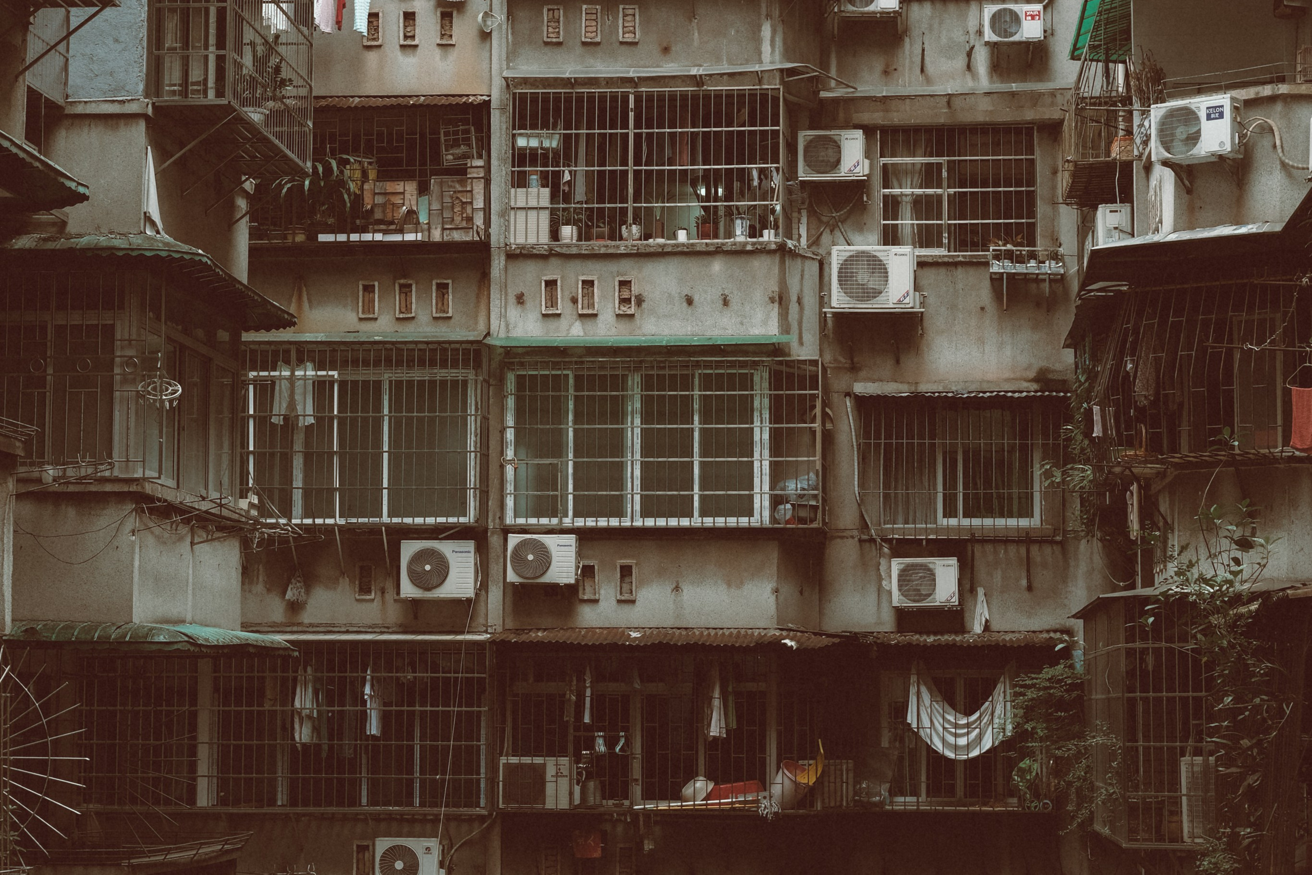 Blog YuKoPhotography | Candid Street Photography | Discovering China. 中国街头摄影 | The Streets of China Through My Eyes | 深圳