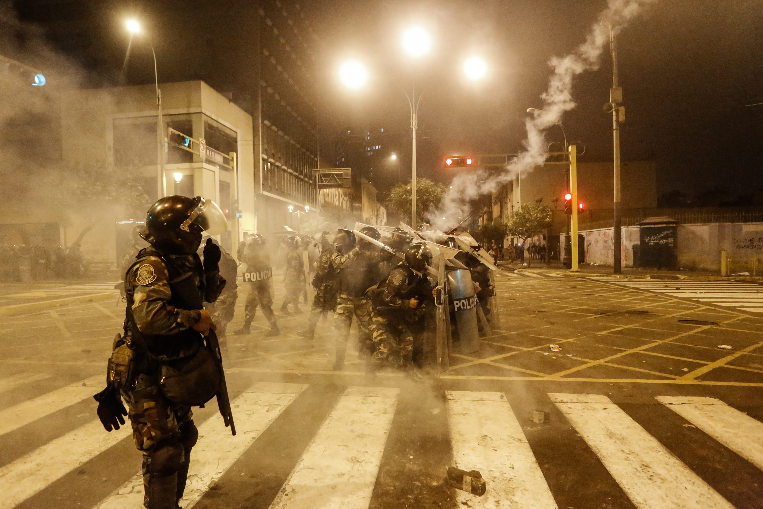 Protestas contra Manuel Merino