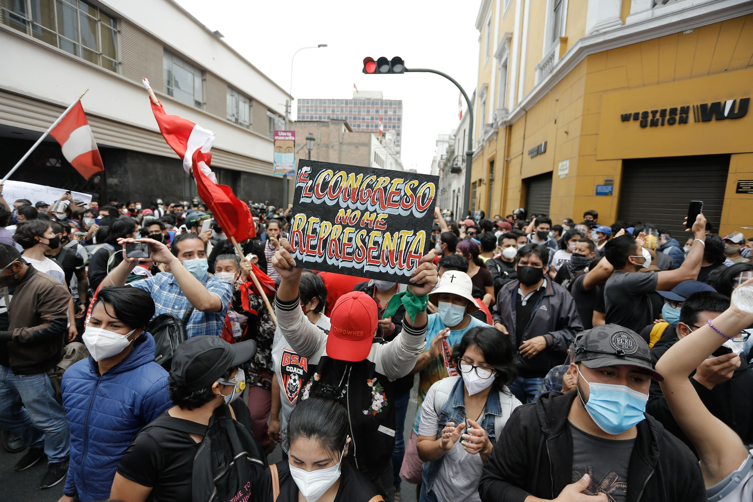 Protestas contra Manuel Merino