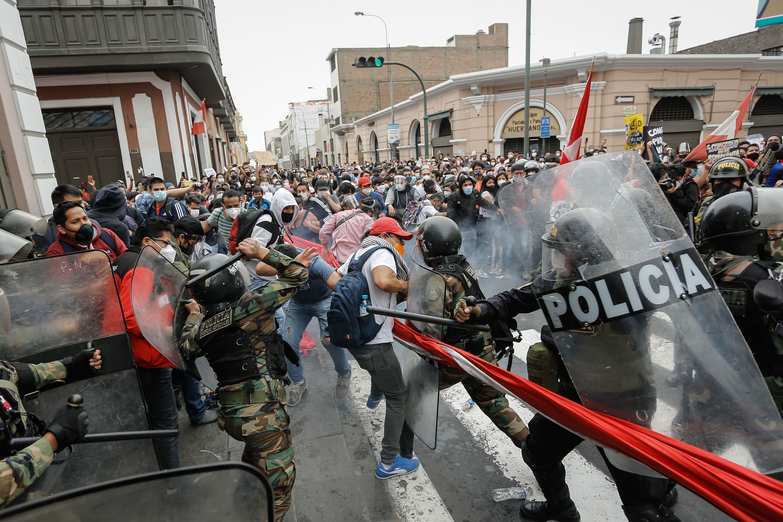 Protestas contra Manuel Merino