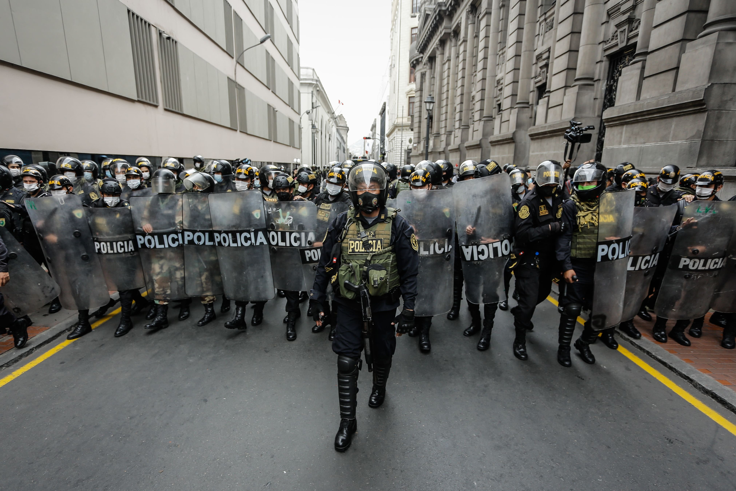 Protestas contra Manuel Merino