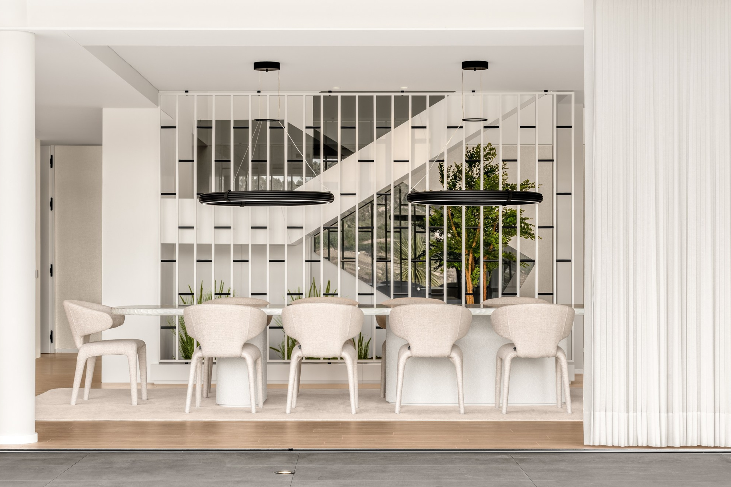 MORADIA DE FELGUEIRAS. André Fontoura